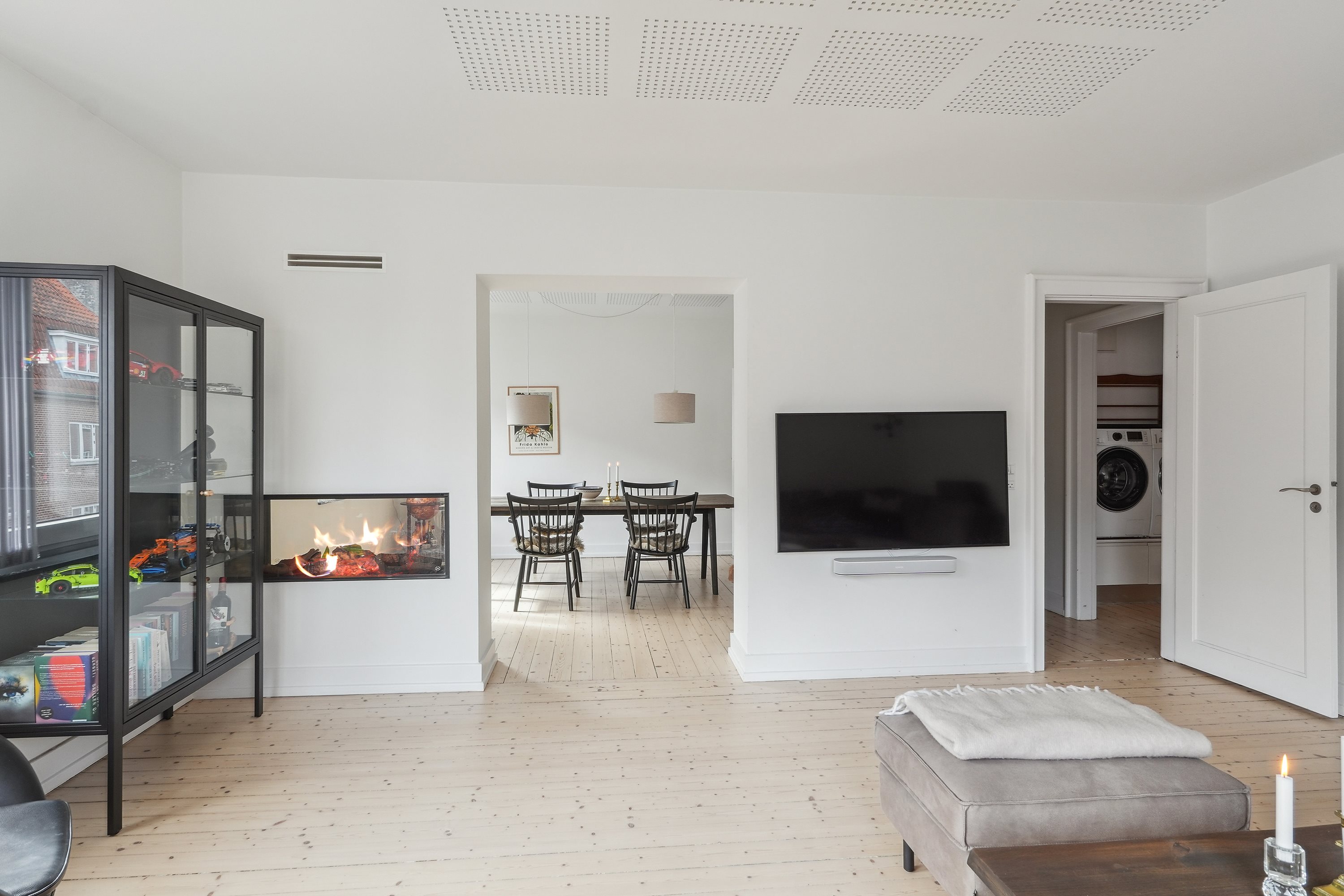 Fremhævet stue billede i fuldskærmstilstand. Billede af Schleppegrellsgade 67, 2. th., 9000 Aalborg