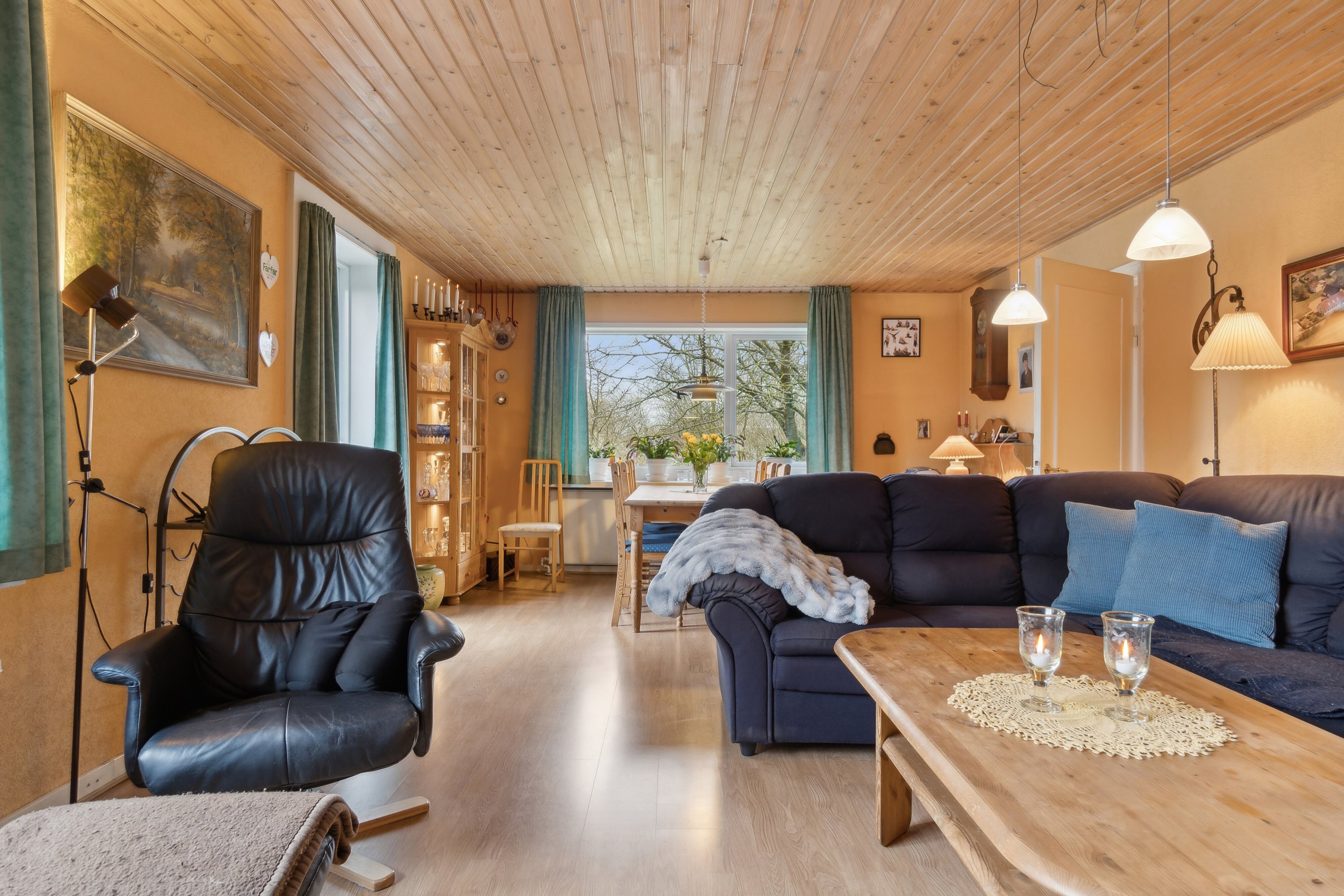 Fremhævet stue billede i fuldskærmstilstand. Billede af Kirkegade 5, 5884 Gudme