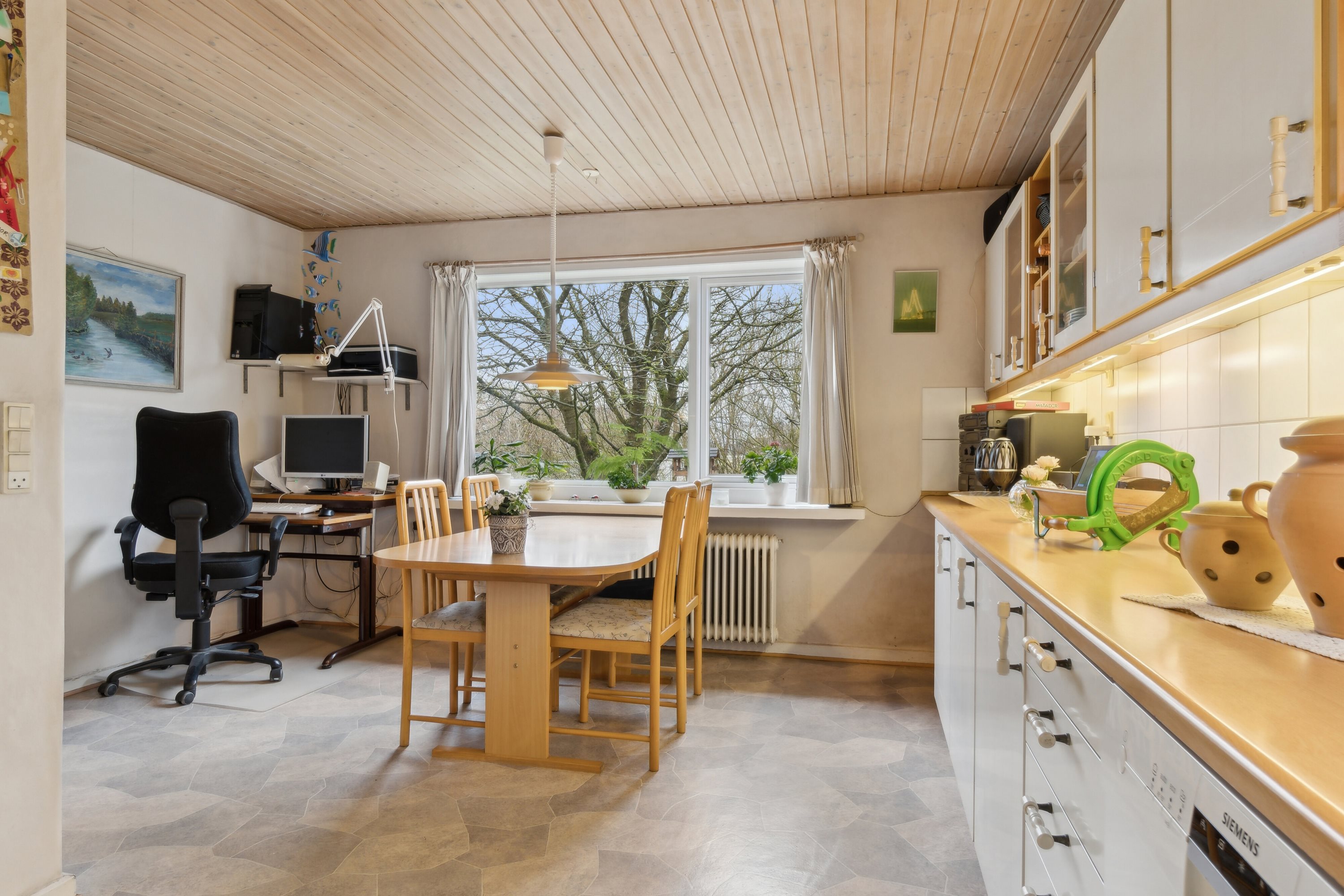 Fremhævet indendørs billede i fuldskærmstilstand. Billede af Kirkegade 5, 5884 Gudme