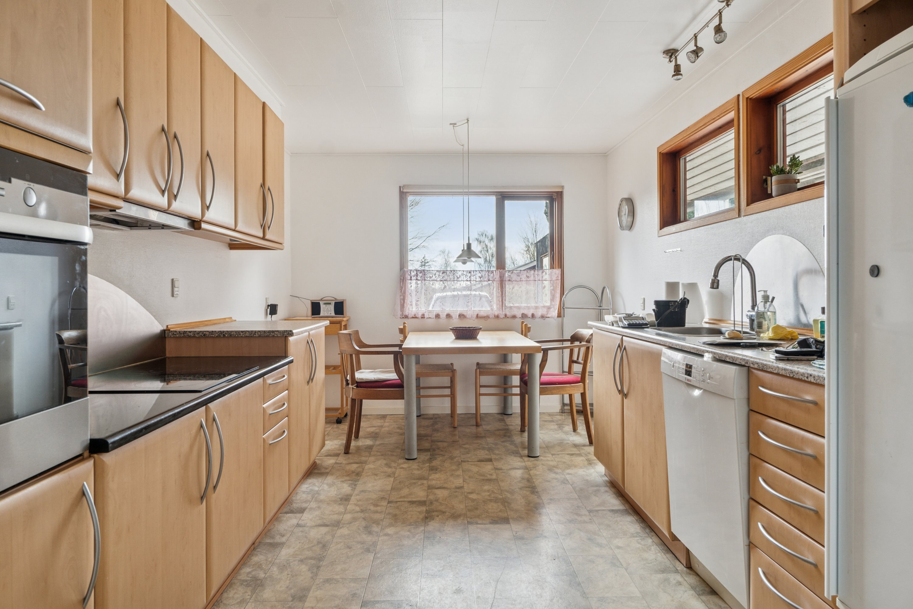 Miniaturebillede 2: køkken. Billede af Kamillevej 18, 4750 Lundby