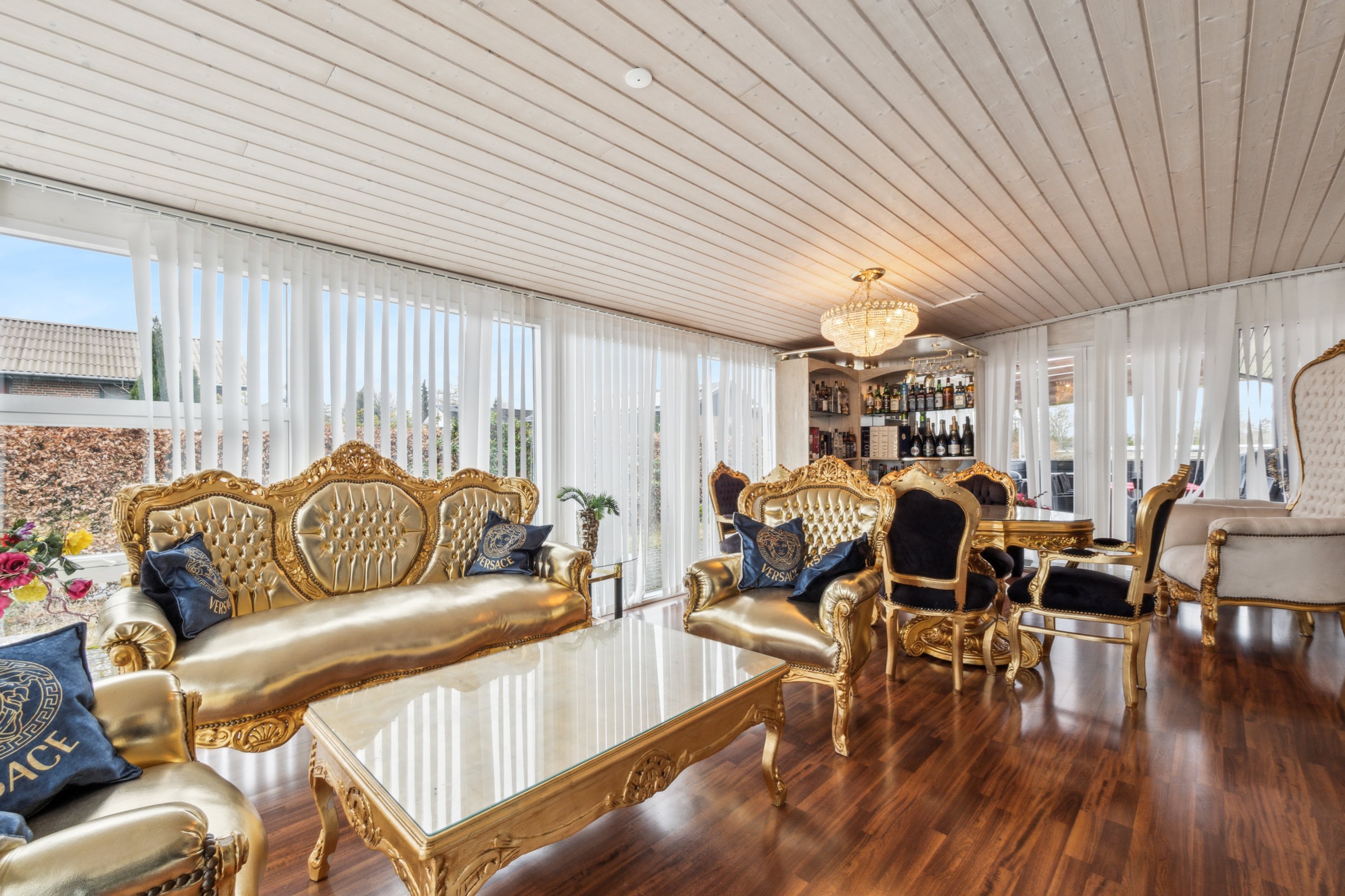 Fremhævet stue billede i fuldskærmstilstand. Billede af Svalevej 20, Mønsted, 8800 Viborg