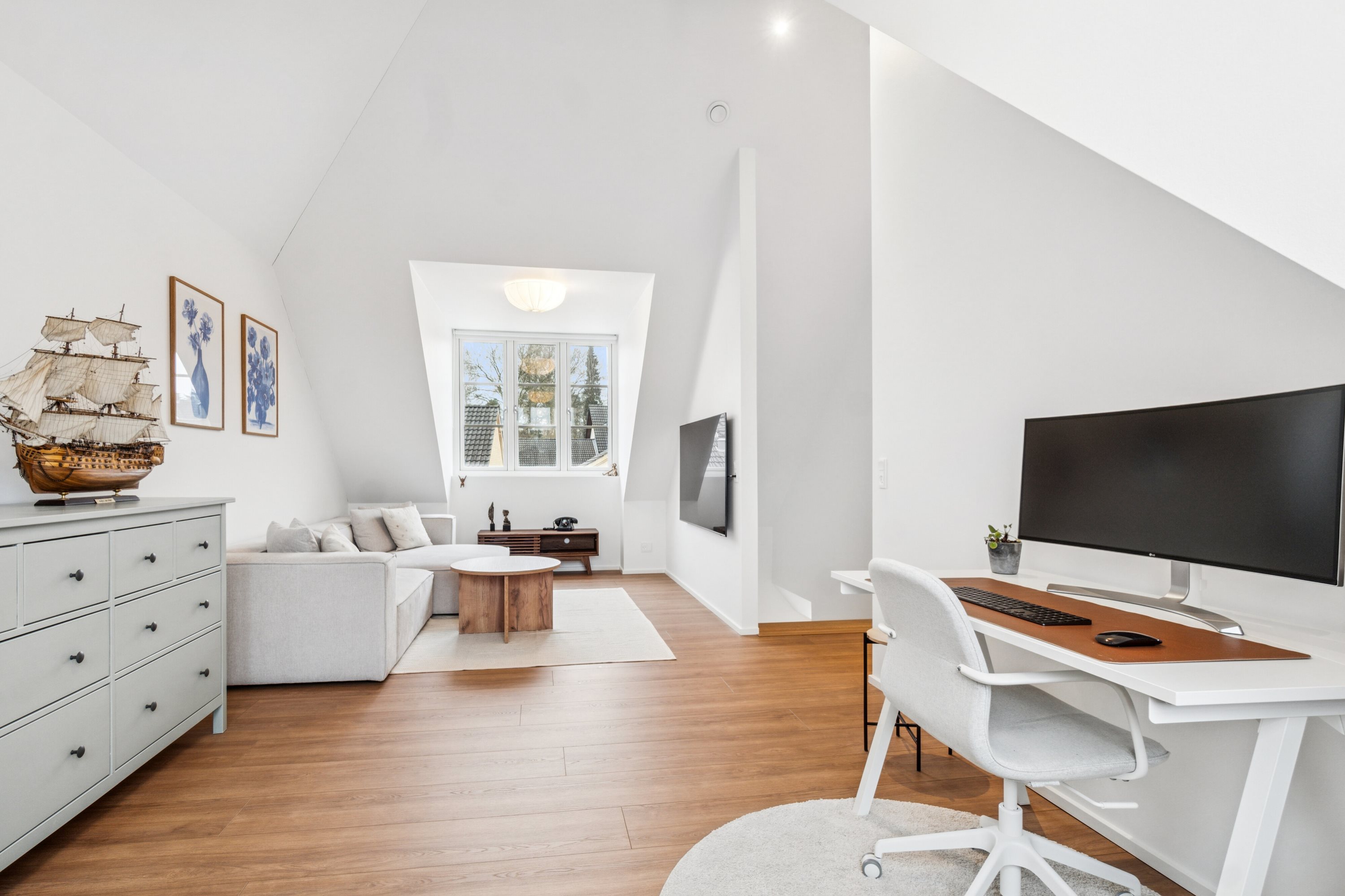 Fremhævet stue billede i fuldskærmstilstand. Billede af Skådevej 5, Skåde, 8270 Højbjerg