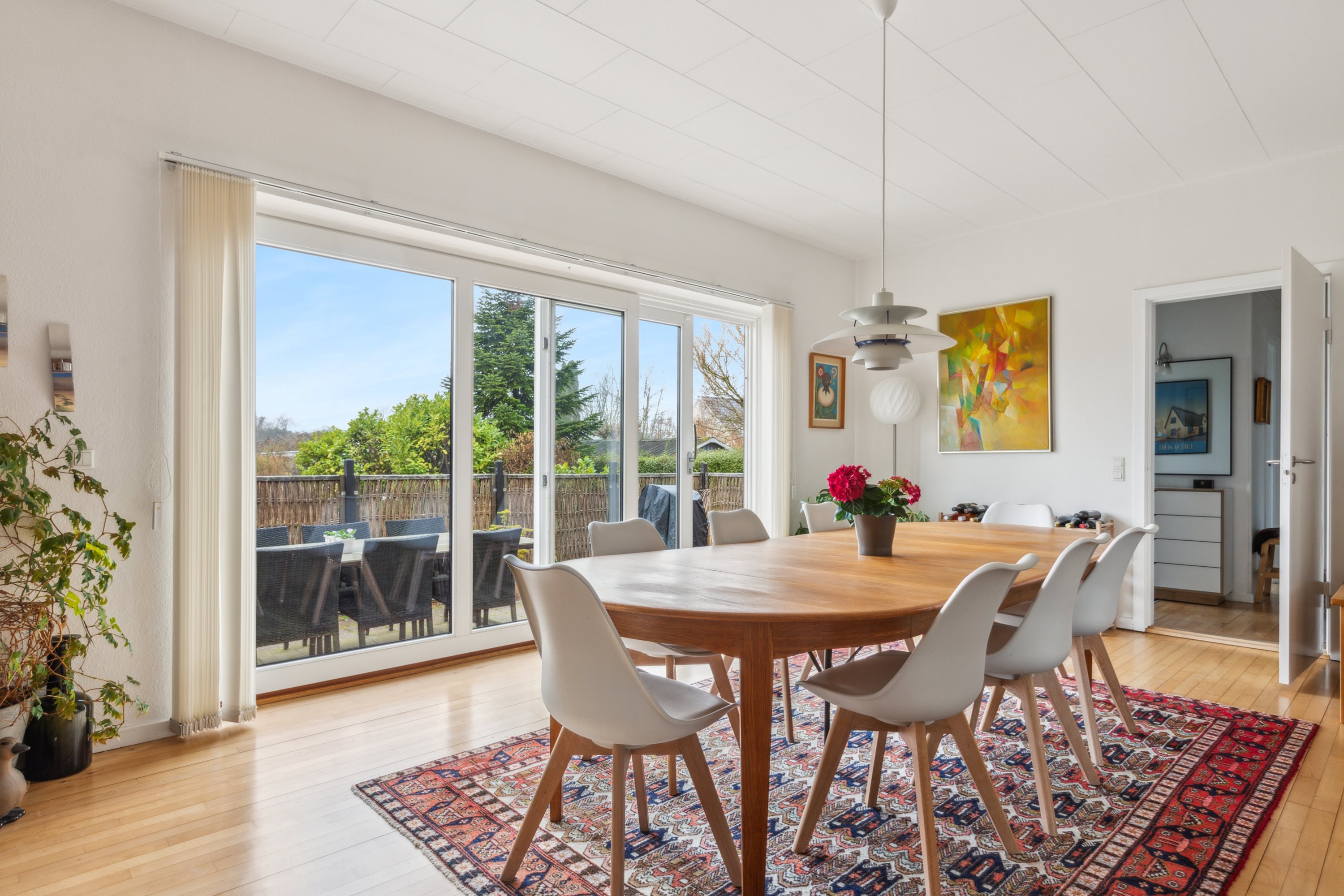 Fremhævet stue billede i fuldskærmstilstand. Billede af Sophus Falcks Alle 13, 2791 Dragør