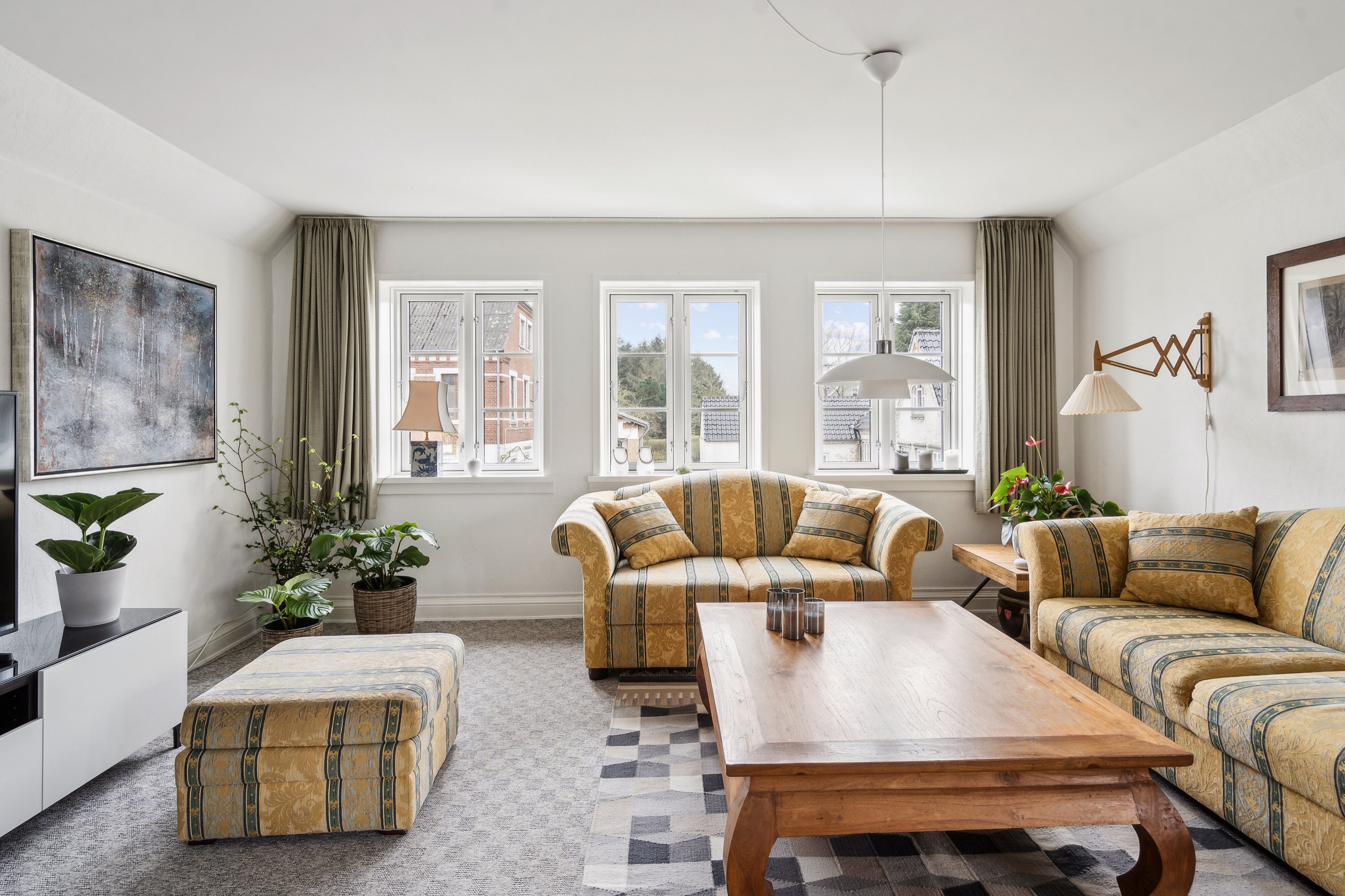 Fremhævet stue billede i fuldskærmstilstand. Billede af Odensevej 14, Verninge, 5690 Tommerup