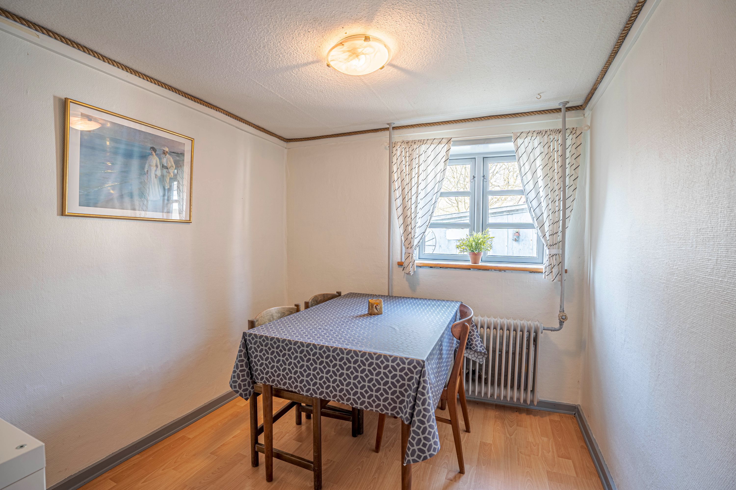 Fremhævet  billede i fuldskærmstilstand. Billede af Hjortegyden 5, Hjerup, 5560 Aarup