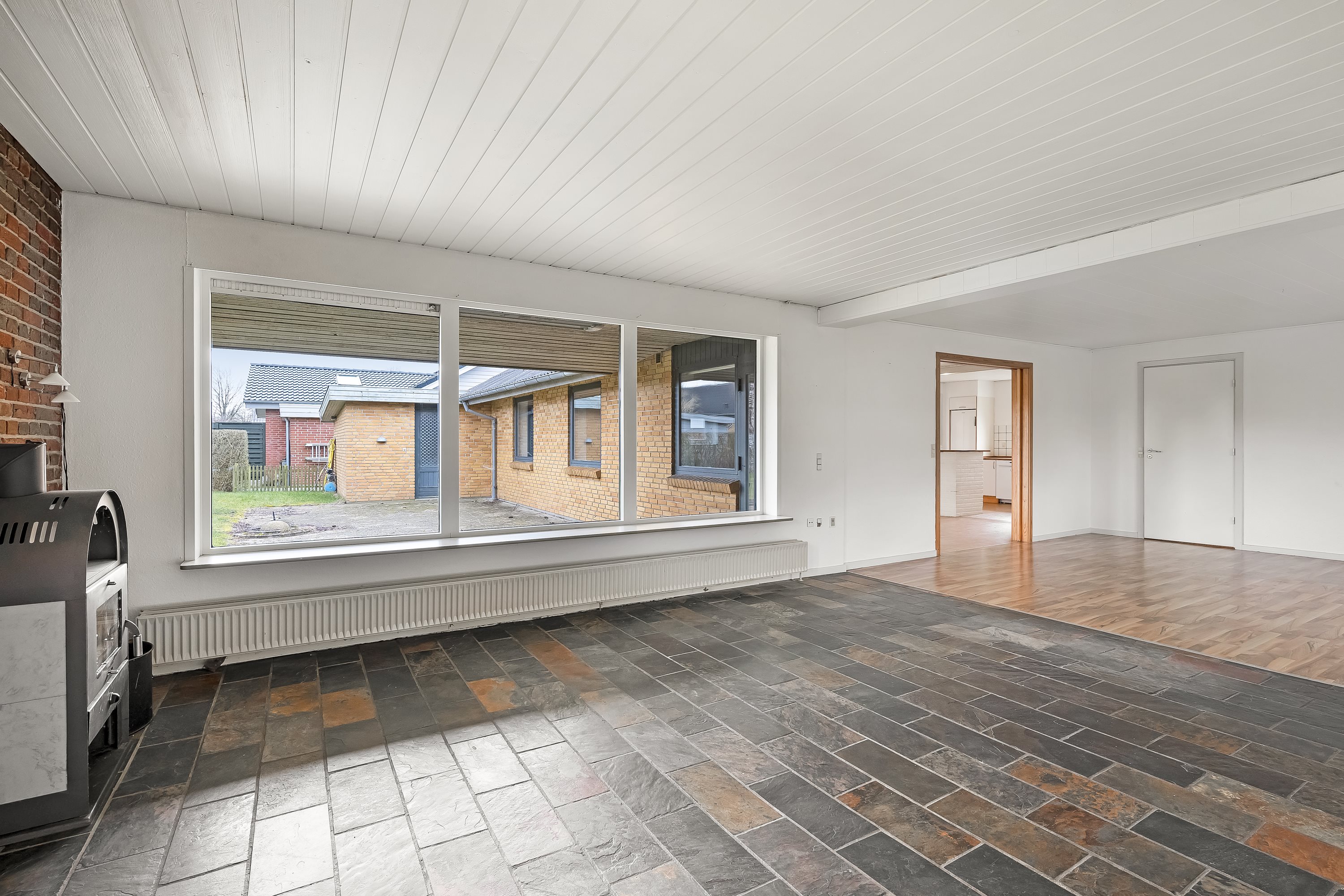 Fremhævet indendørs billede i fuldskærmstilstand. Billede af Munkeparken 21, 6240 Løgumkloster