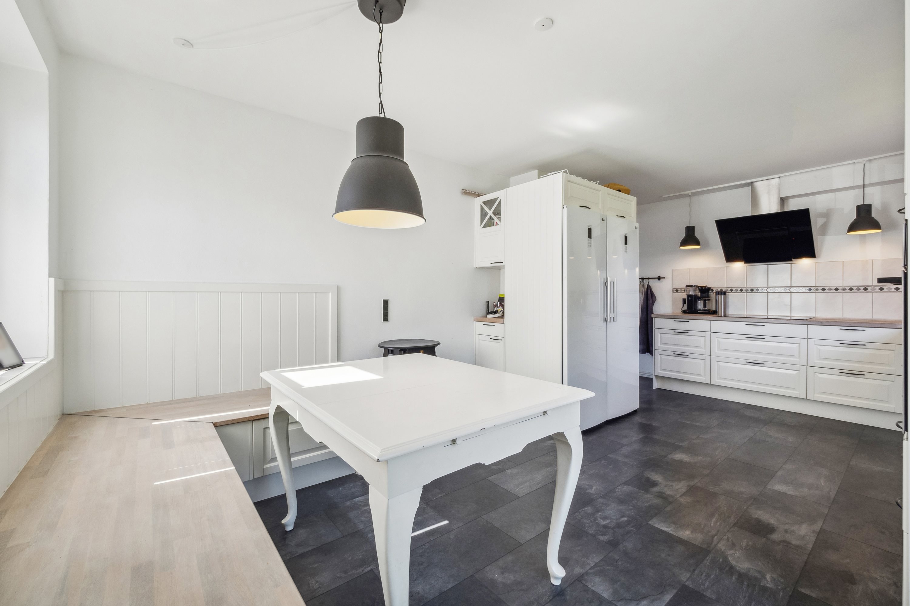 Fremhævet stue billede i fuldskærmstilstand. Billede af Thylandsvej 45, 7700 Thisted