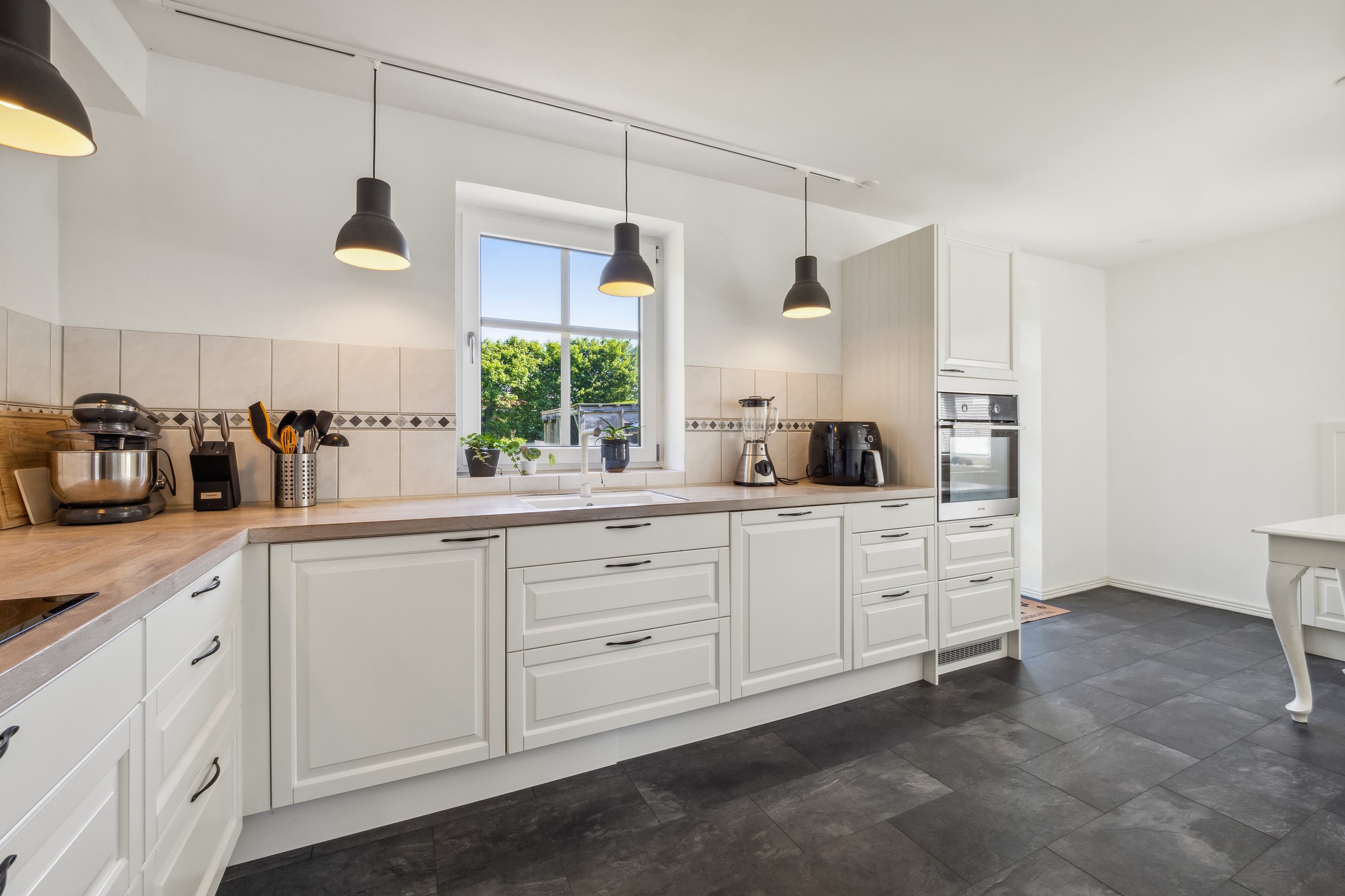 Fremhævet køkken billede i fuldskærmstilstand. Billede af Thylandsvej 45, 7700 Thisted