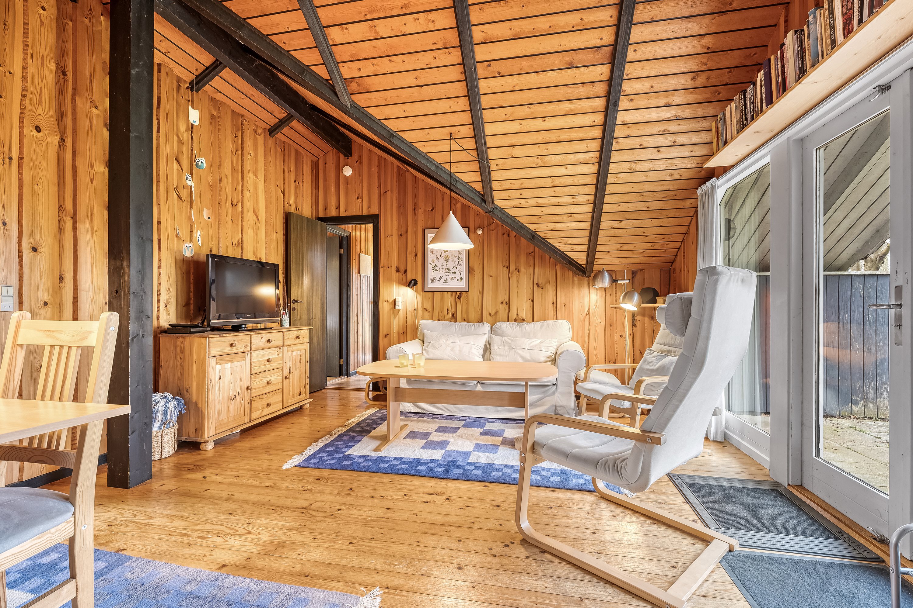 Fremhævet stue billede i fuldskærmstilstand. Billede af Askø Strandvig 84, 4942 Askø