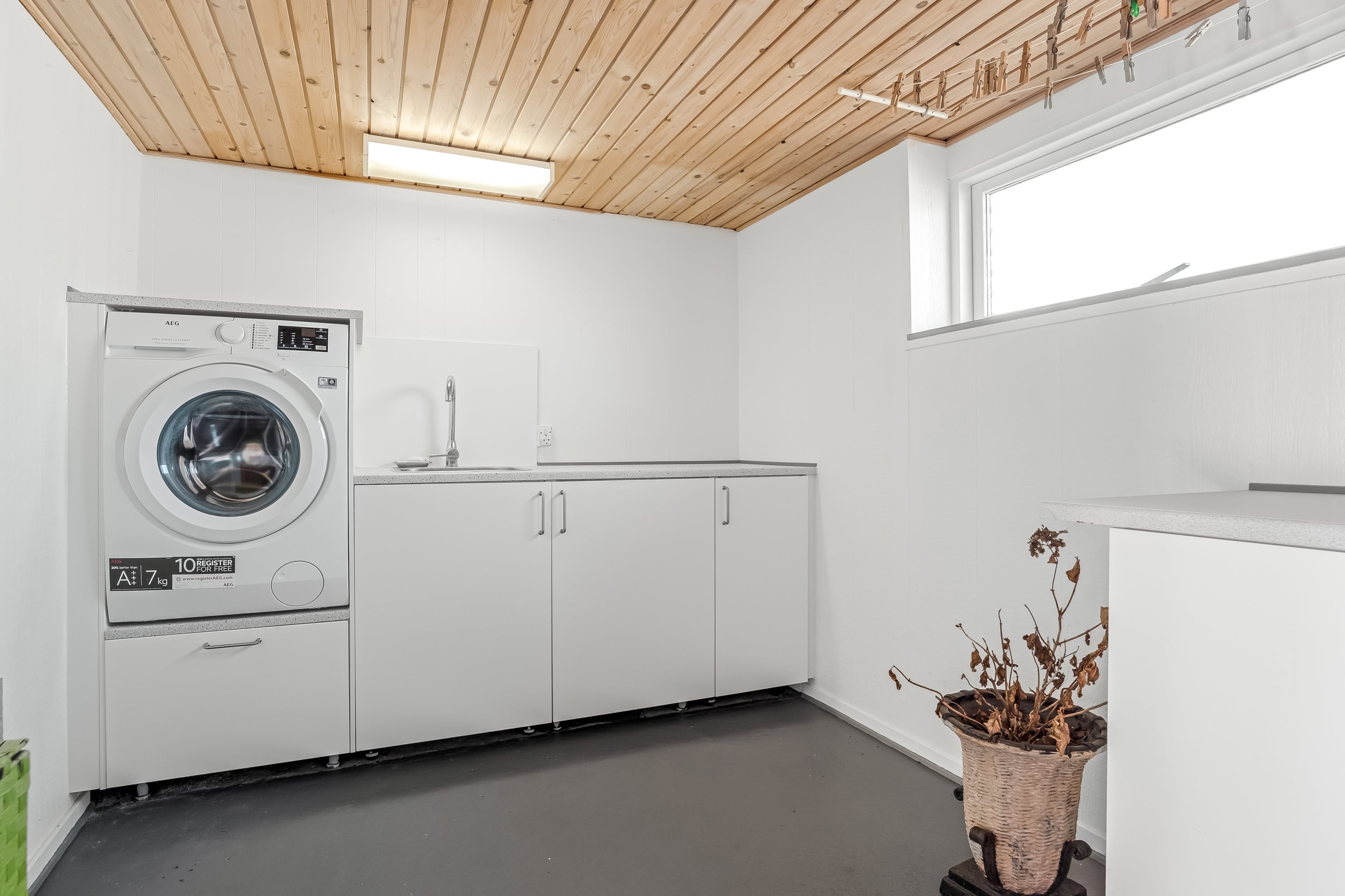 Fremhævet vaskerum billede i fuldskærmstilstand. Billede af Jegindøvej 18, 7680 Thyborøn