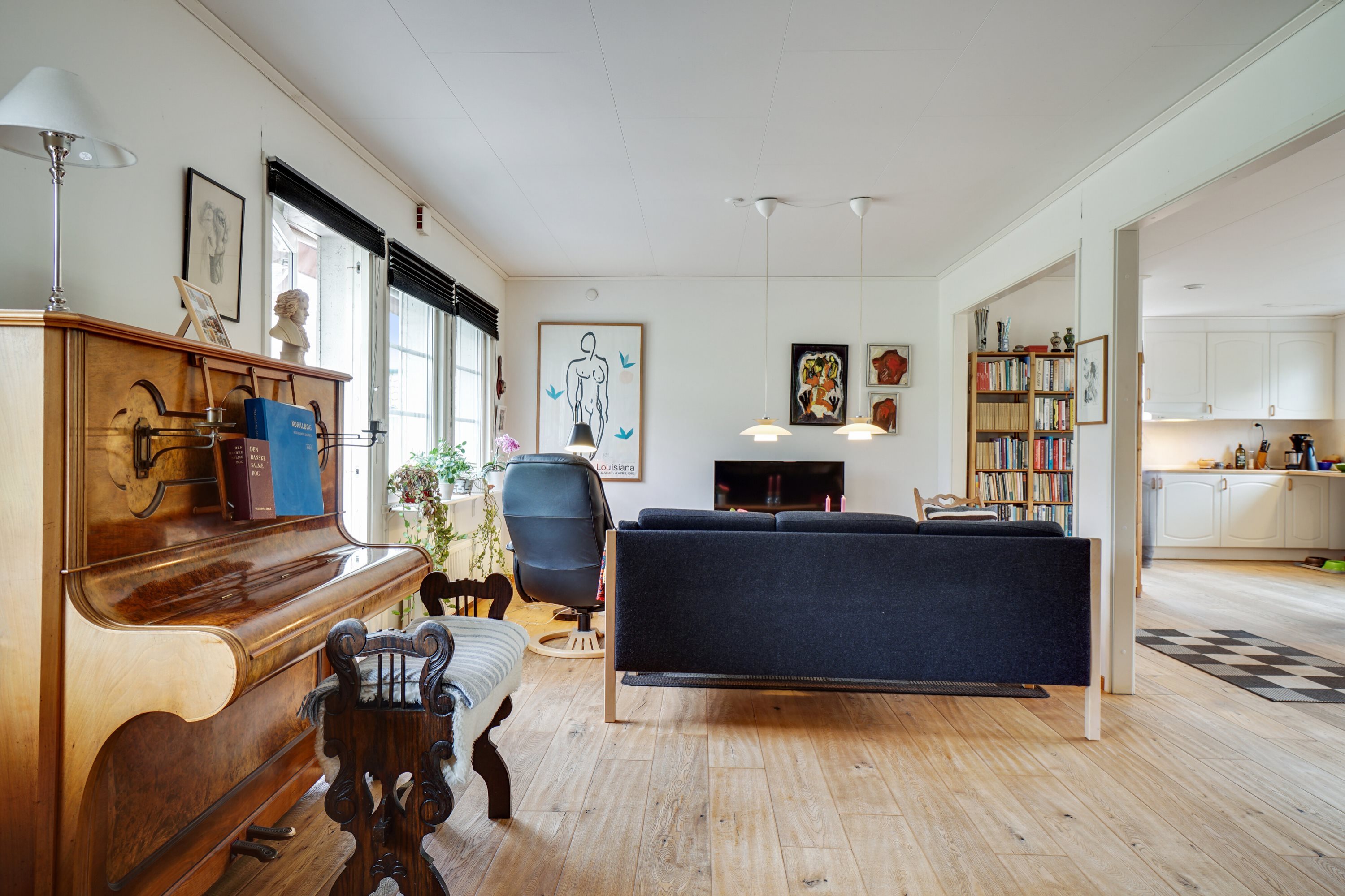 Miniaturebillede 2: stue. Billede af Kirkevej 34, 7741 Frøstrup