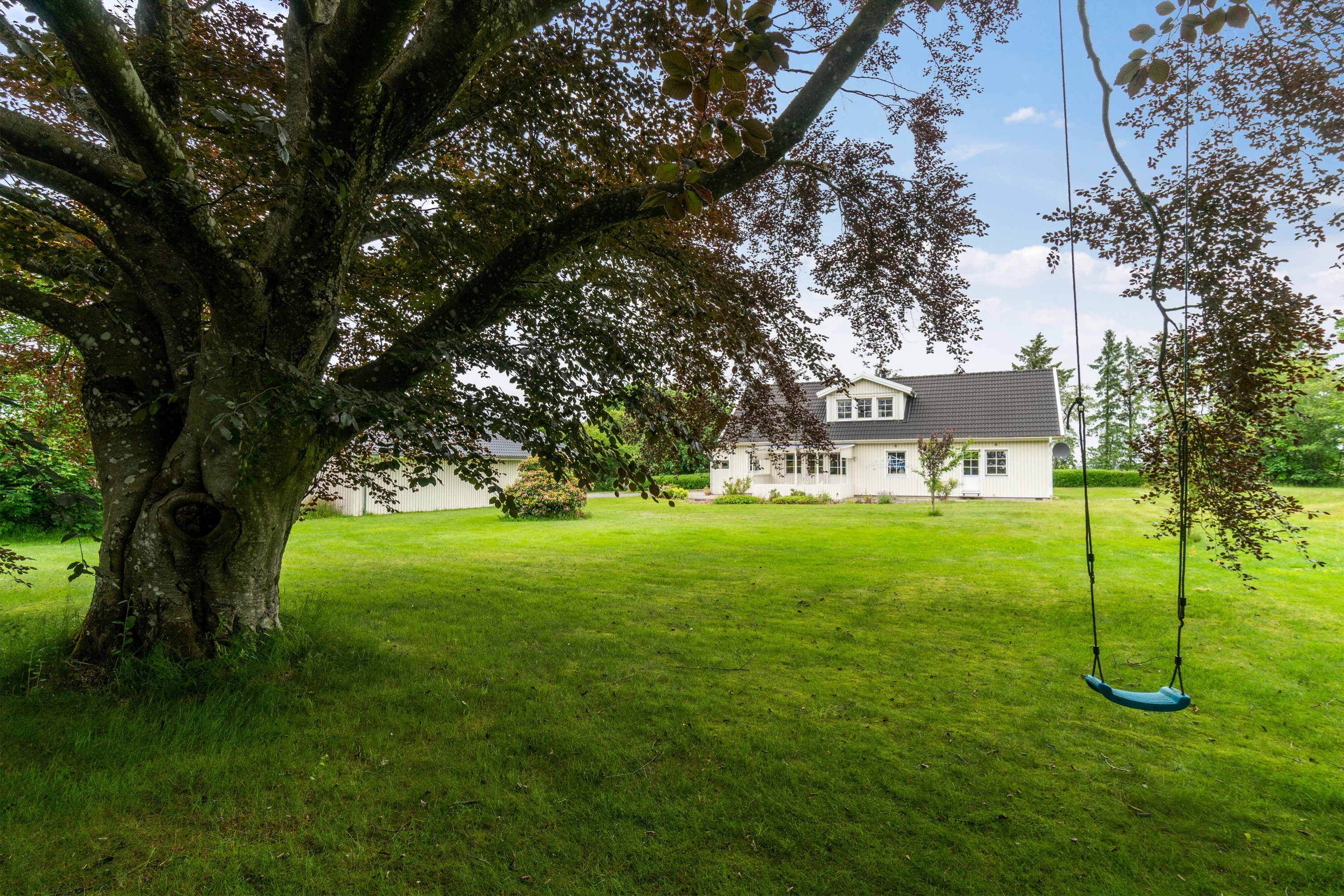 Fremhævet haven billede i fuldskærmstilstand. Billede af Kirkevej 34, 7741 Frøstrup