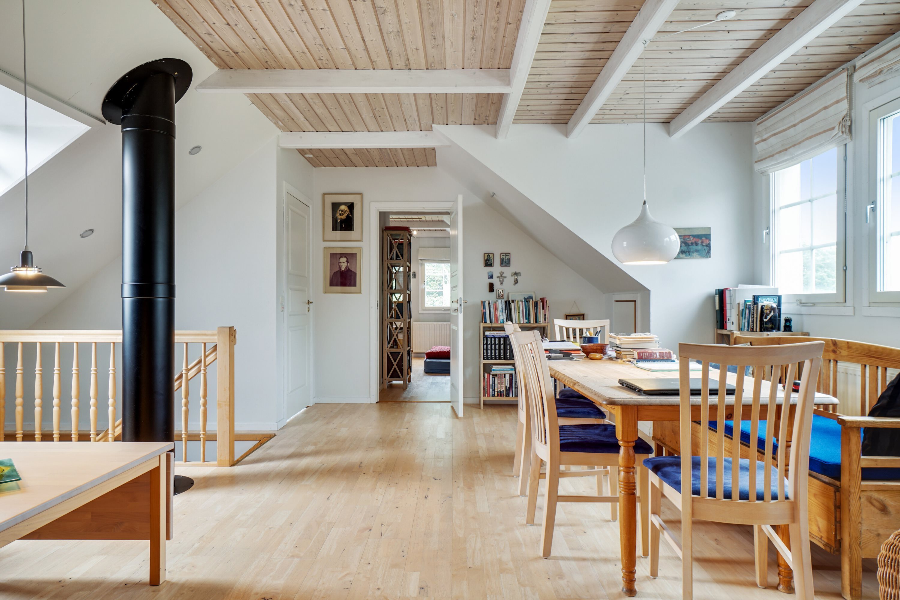 Fremhævet stue billede i fuldskærmstilstand. Billede af Kirkevej 34, 7741 Frøstrup