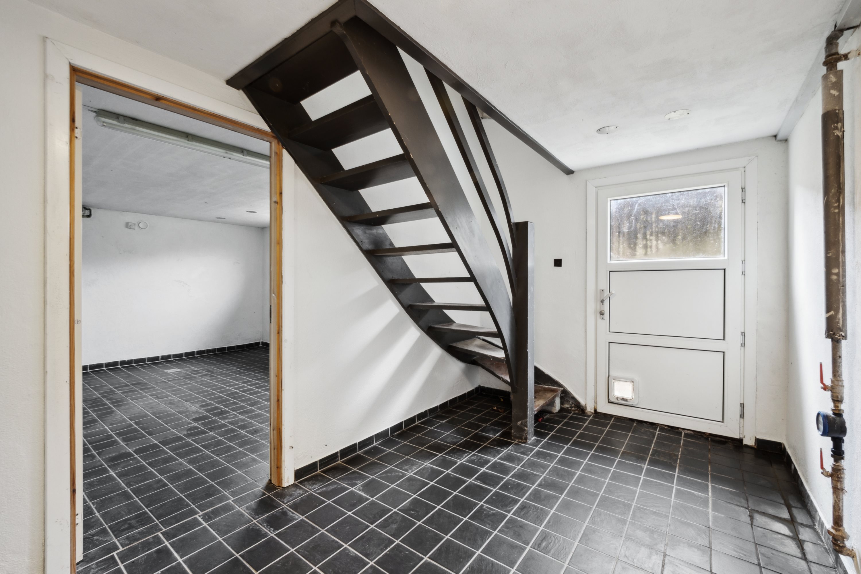 Fremhævet gang billede i fuldskærmstilstand. Billede af Kildedalsvej 4, 8832 Skals