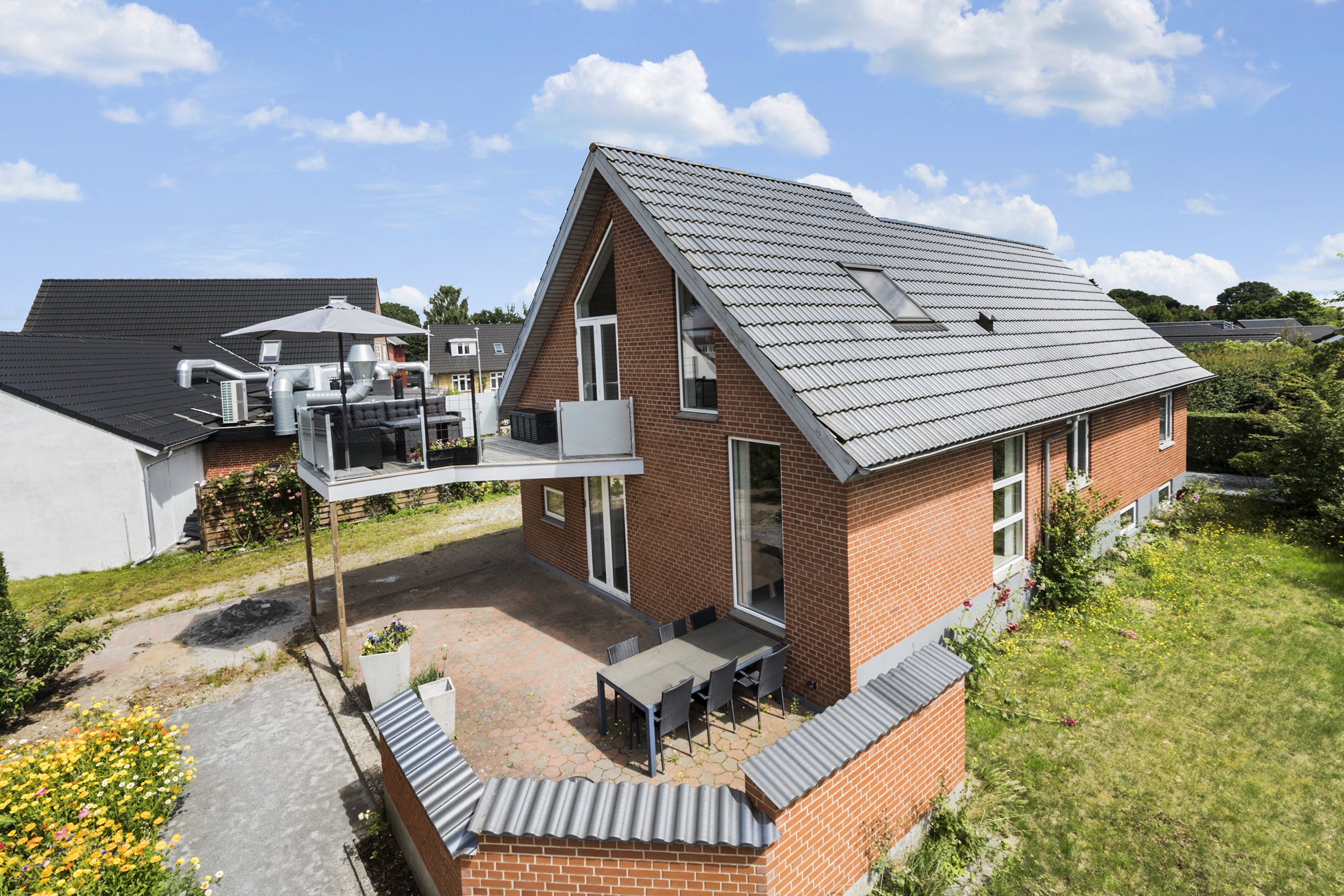 Fremhævet  billede i fuldskærmstilstand. Billede af Snabevej 2, 8831 Løgstrup