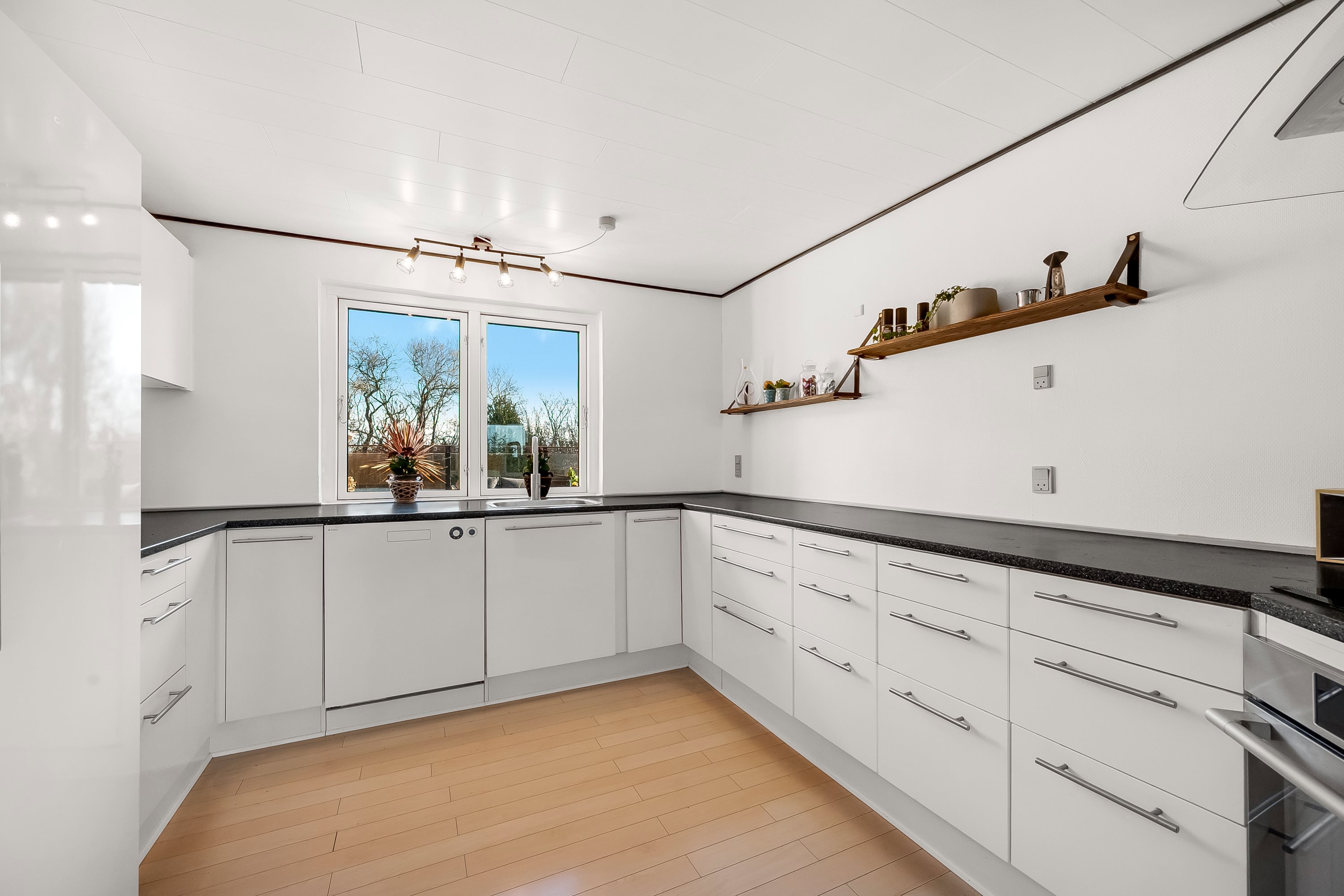 Fremhævet andet billede i fuldskærmstilstand. Billede af Skærbækvej 15, Vium Øst, 6920 Videbæk