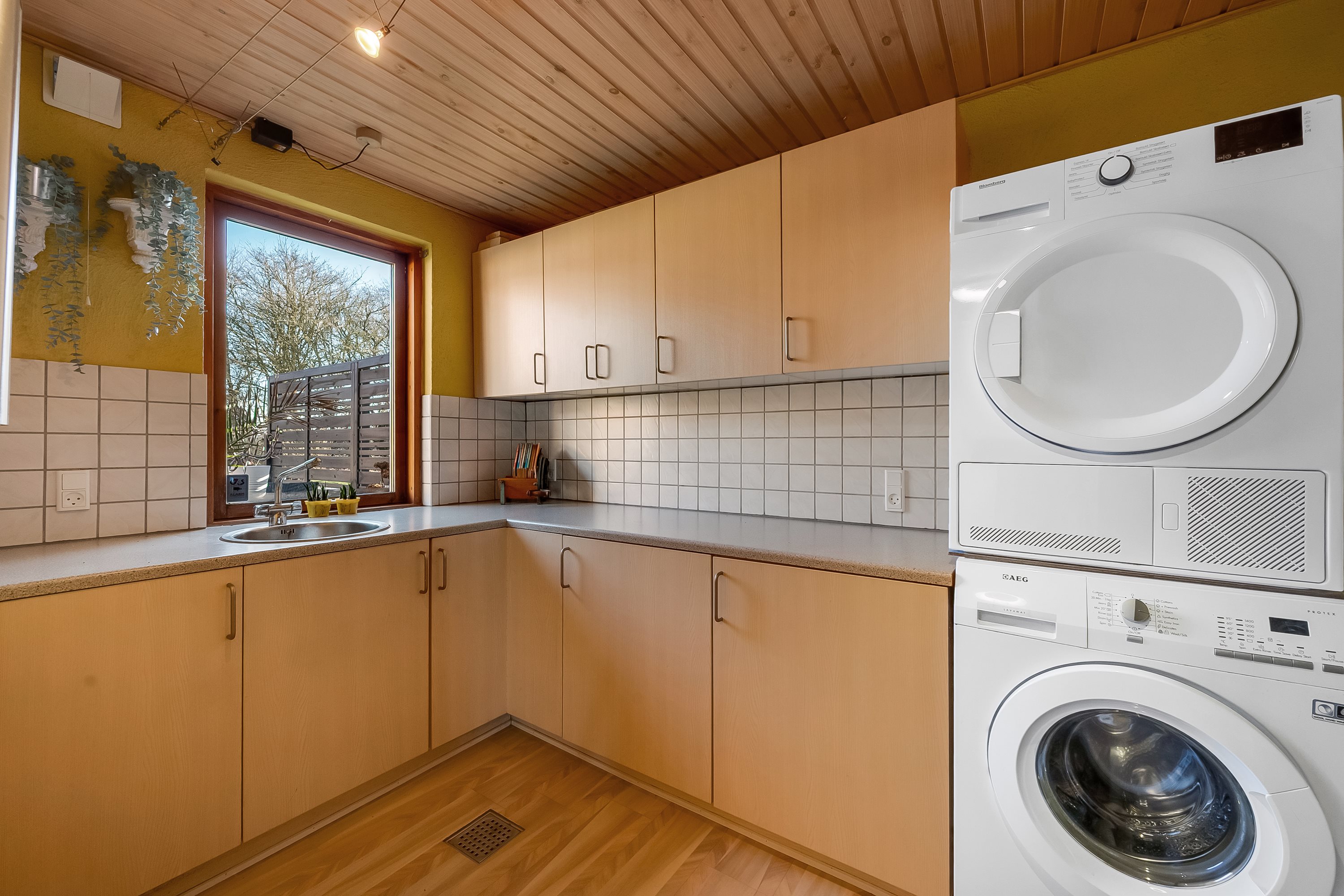 Fremhævet bryggers billede i fuldskærmstilstand. Billede af Skærbækvej 15, Vium Øst, 6920 Videbæk