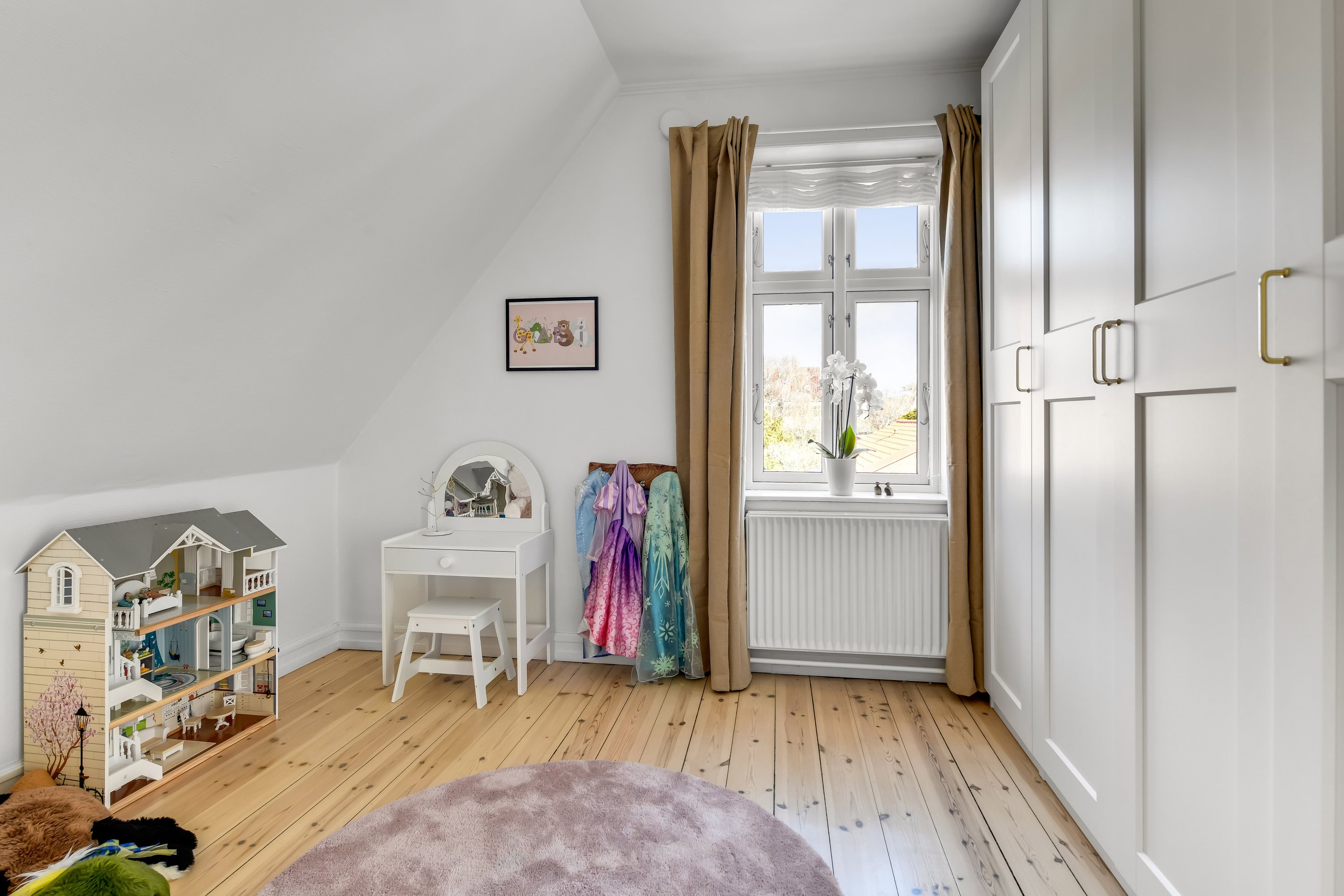 Fremhævet værelse billede i fuldskærmstilstand. Billede af Rolfsgade 152, 6700 Esbjerg