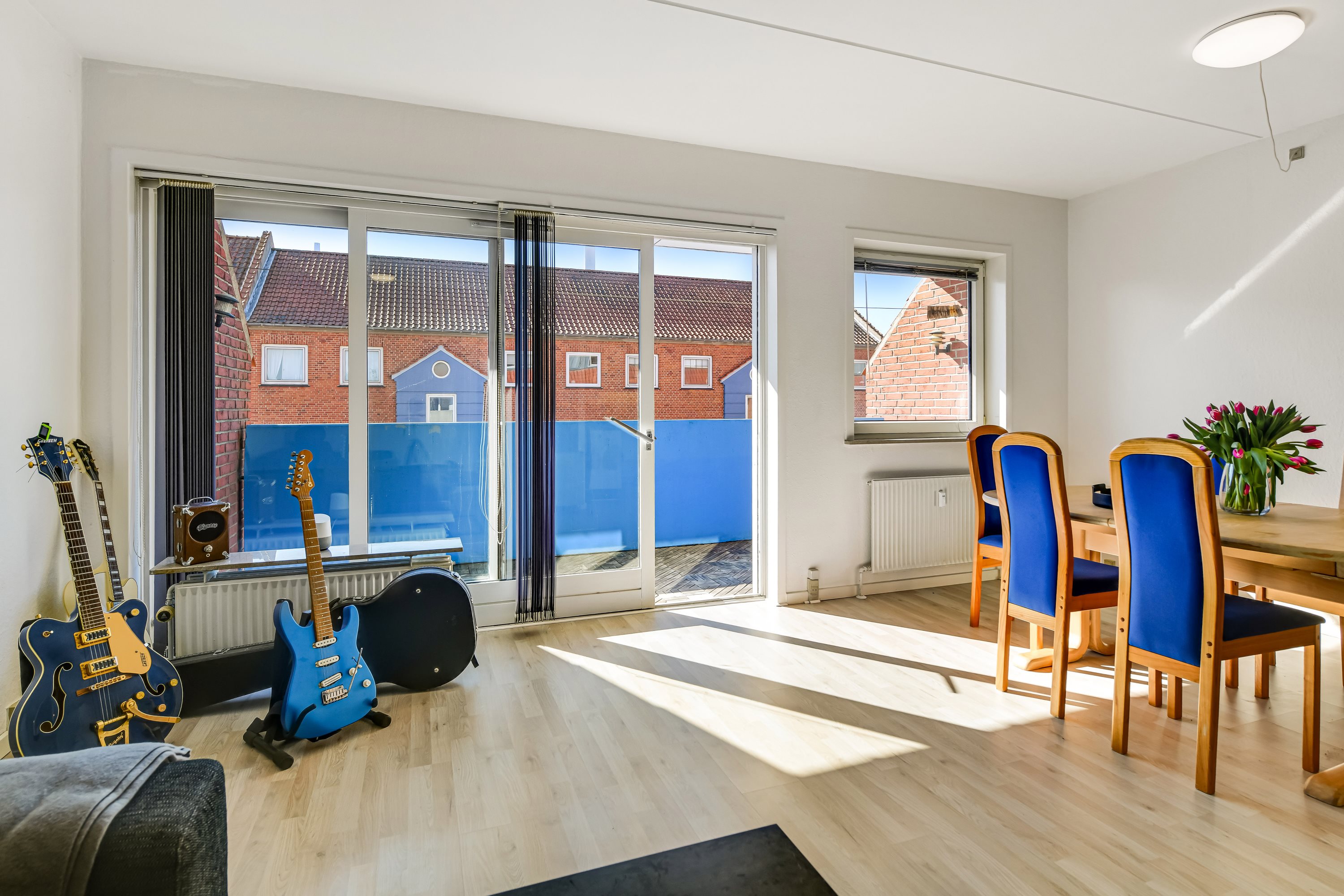 Fremhævet stue billede i fuldskærmstilstand. Billede af Fynsgade 21, 1., 6700 Esbjerg