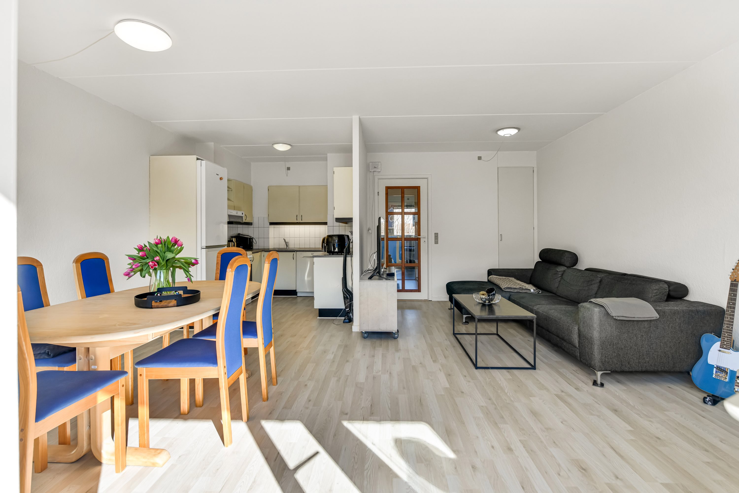 Fremhævet stue billede i fuldskærmstilstand. Billede af Fynsgade 21, 1., 6700 Esbjerg