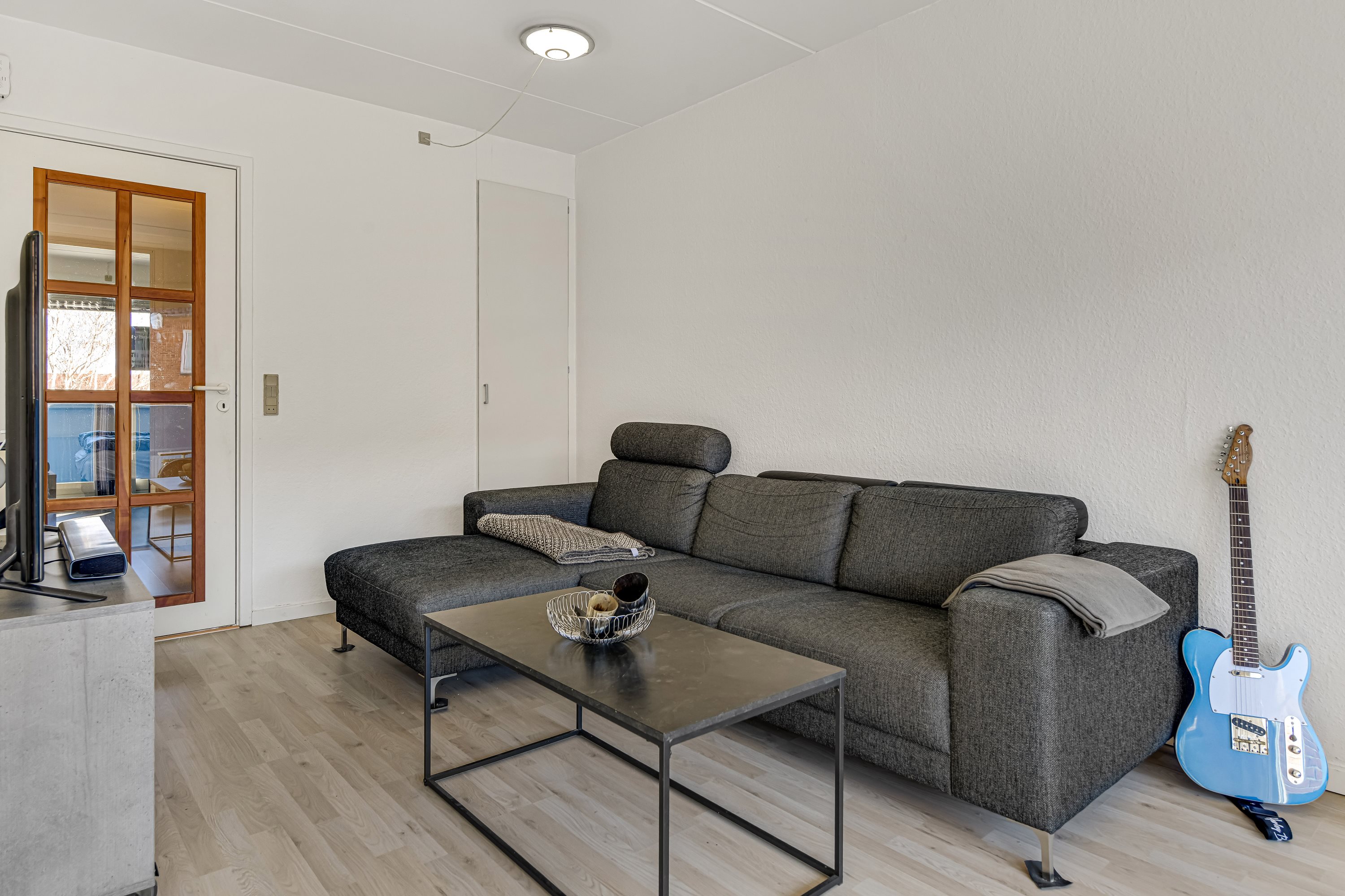 Fremhævet stue billede i fuldskærmstilstand. Billede af Fynsgade 21, 1., 6700 Esbjerg