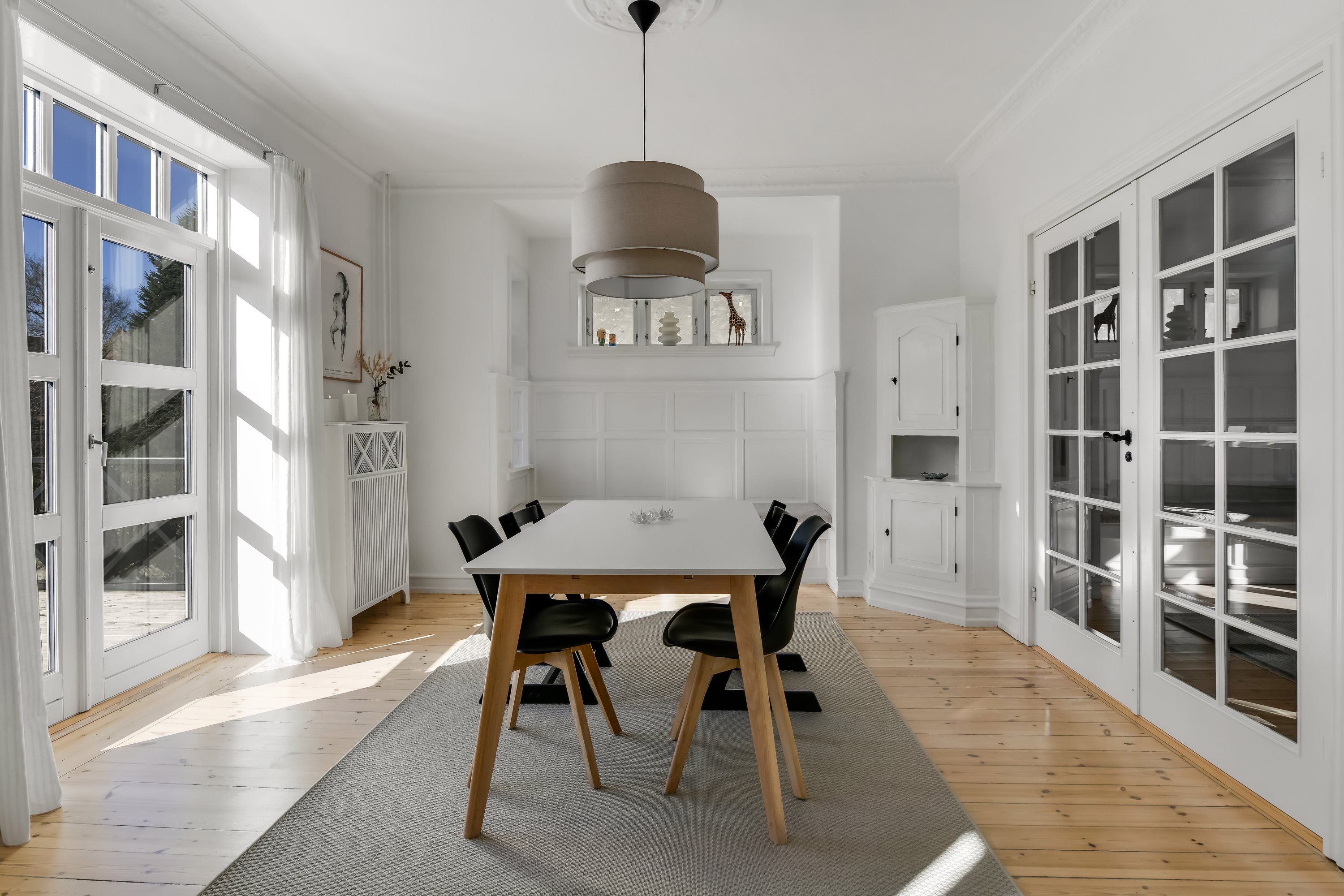 Fremhævet stue billede i fuldskærmstilstand. Billede af Rolfsgade 152, 6700 Esbjerg