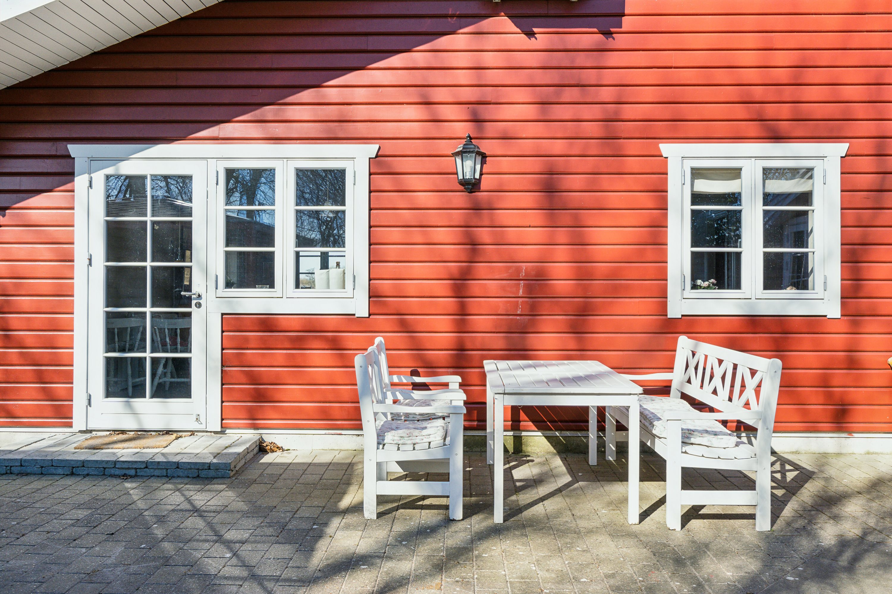 Fremhævet terrasse billede i fuldskærmstilstand. Billede af Præstegyden 1, Kristiansminde, 5450 Otterup