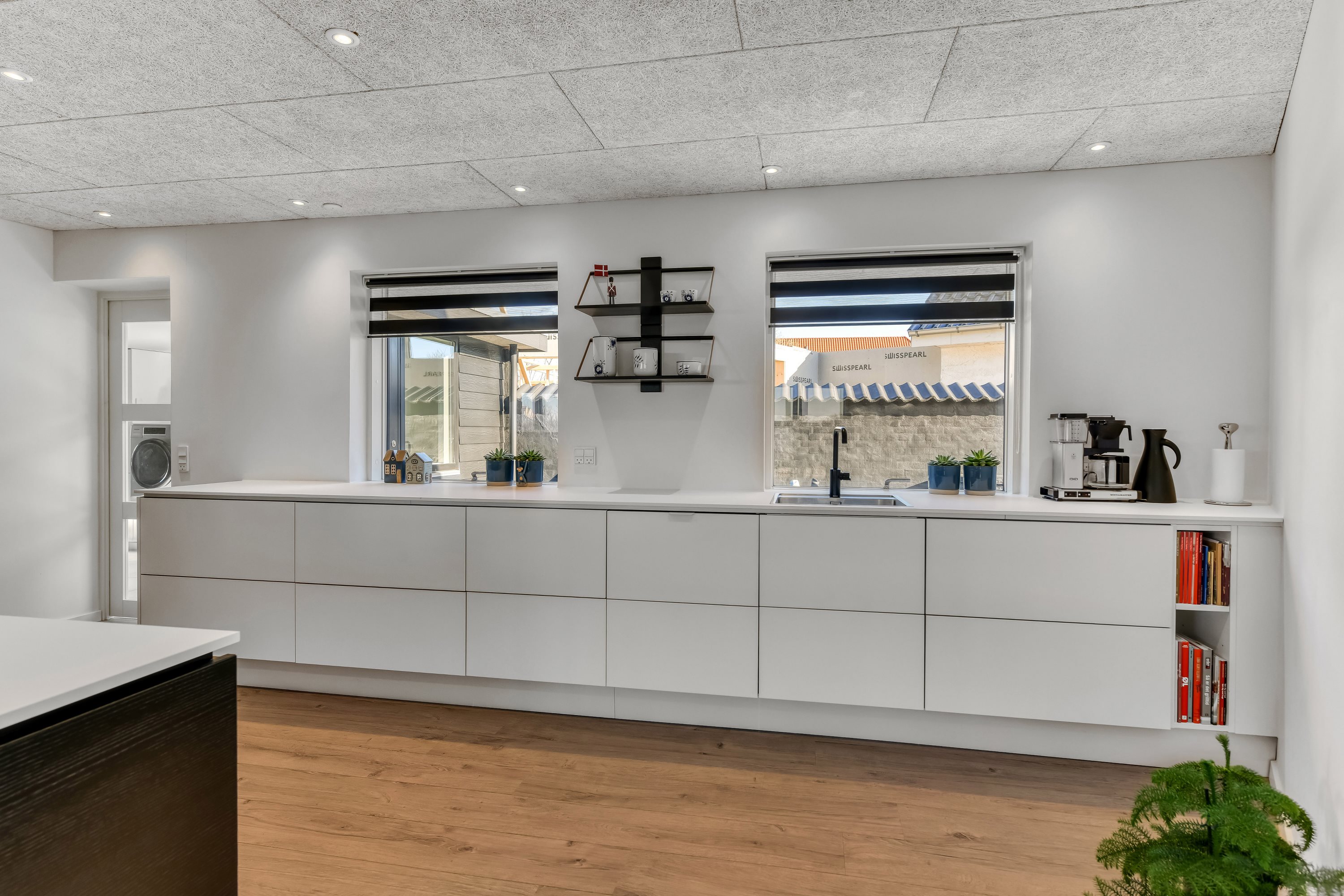 Fremhævet køkken billede i fuldskærmstilstand. Billede af Hjerting Strandvej 62, Hjerting, 6710 Esbjerg V