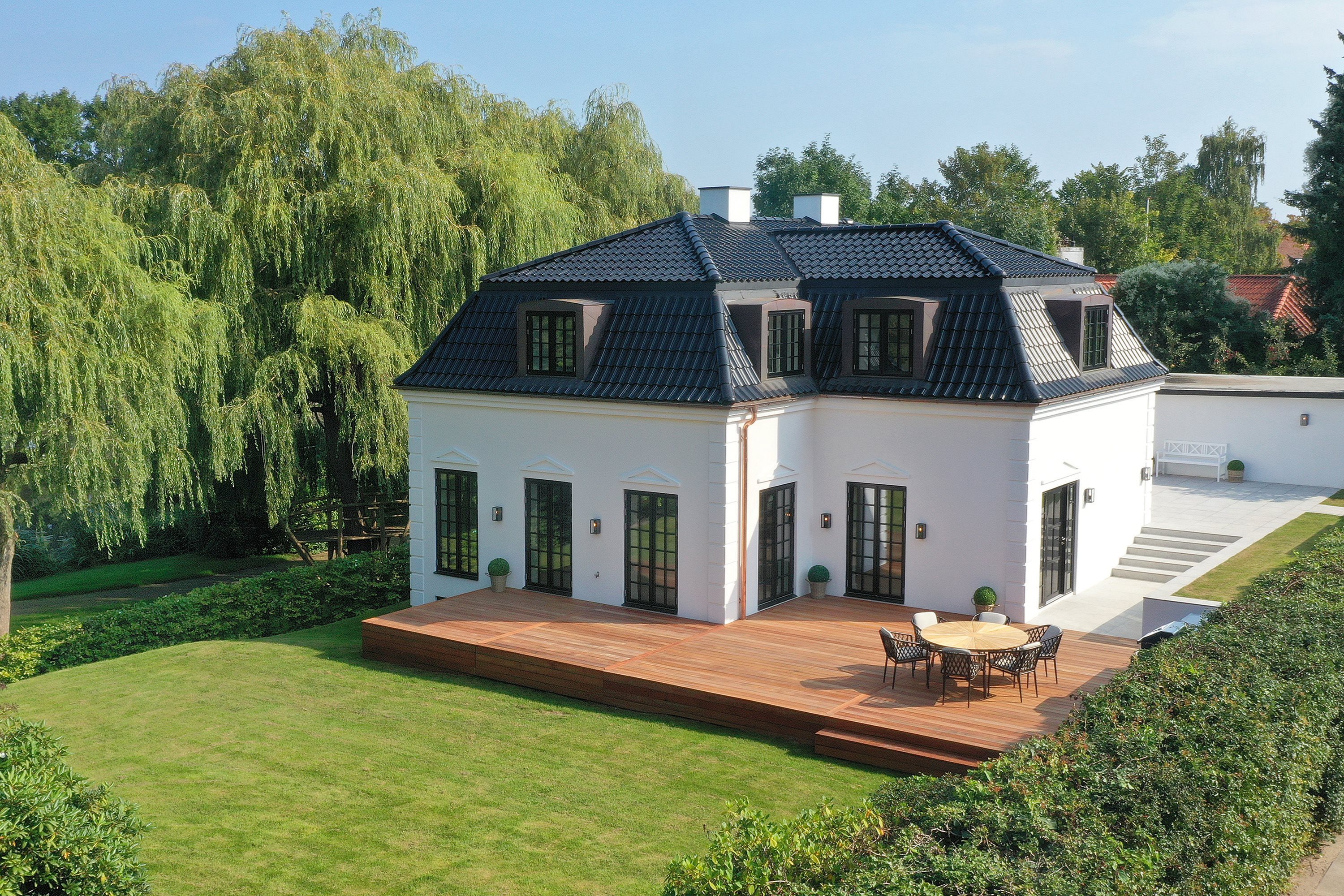 Miniaturebillede 1: . Billede af Hjortevangen 4, 2920 Charlottenlund