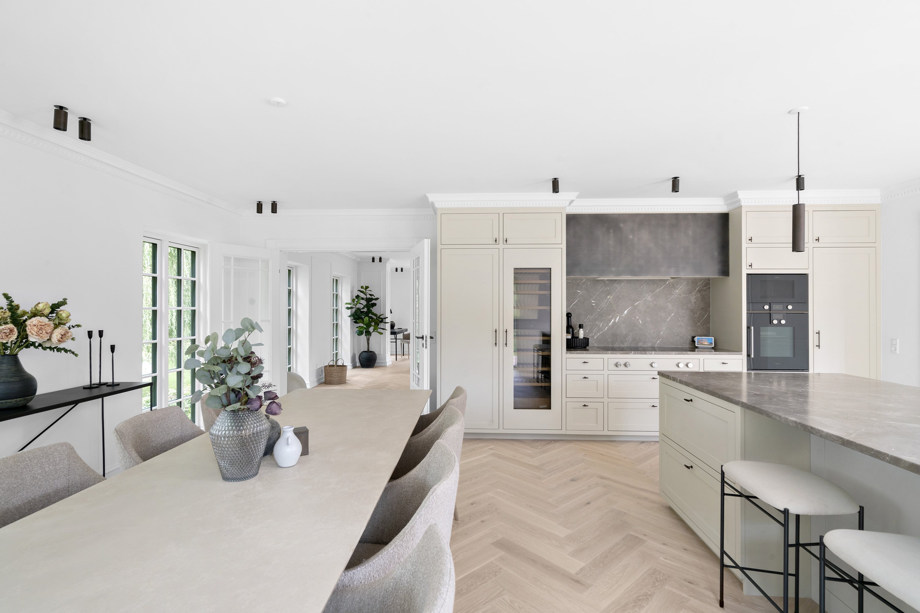 Fremhævet  billede i fuldskærmstilstand. Billede af Hjortevangen 4, 2920 Charlottenlund