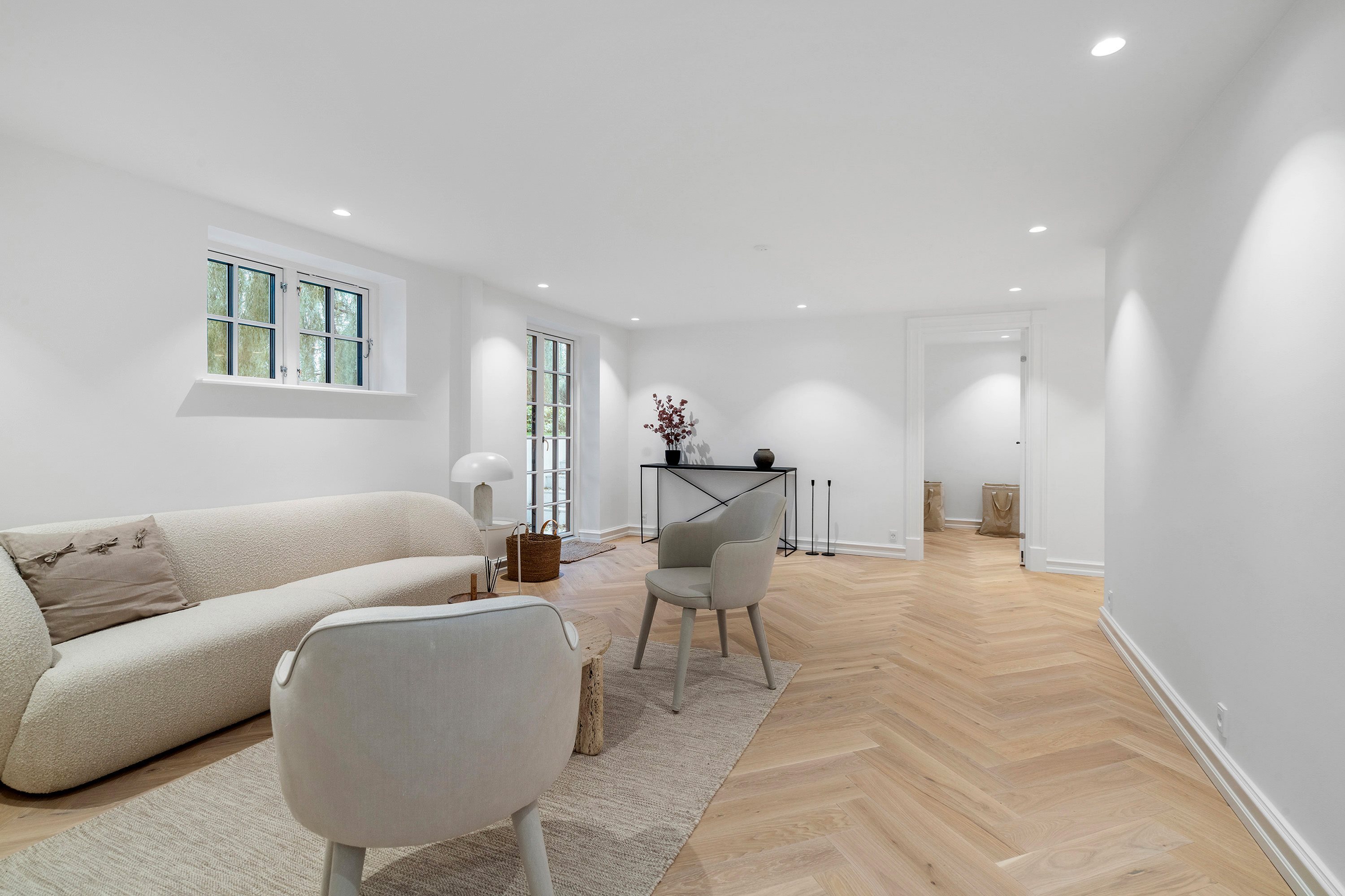 Fremhævet  billede i fuldskærmstilstand. Billede af Hjortevangen 4, 2920 Charlottenlund