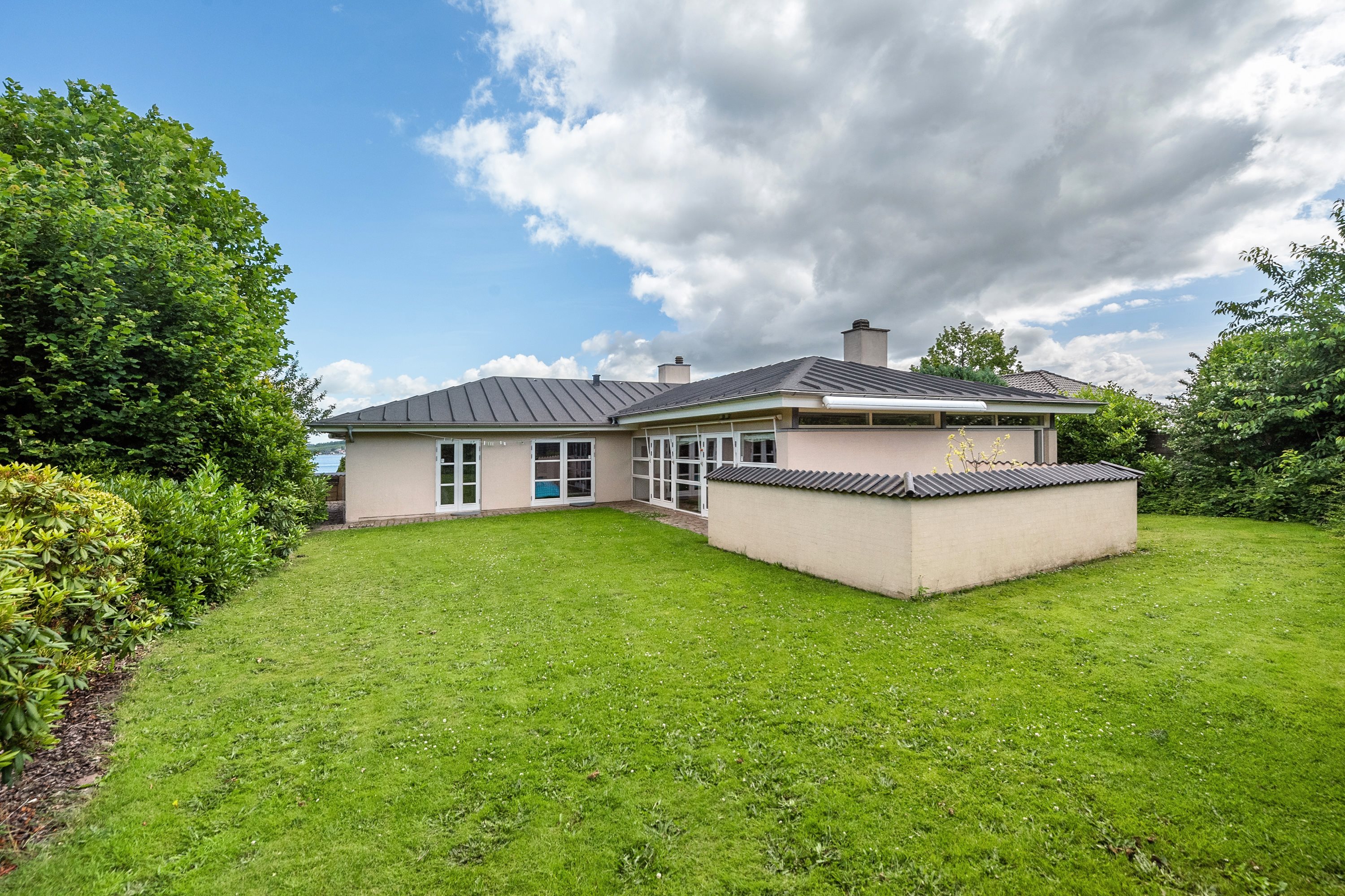 Fremhævet haven billede i fuldskærmstilstand. Billede af Vangen 14A, Tved, 6000 Kolding