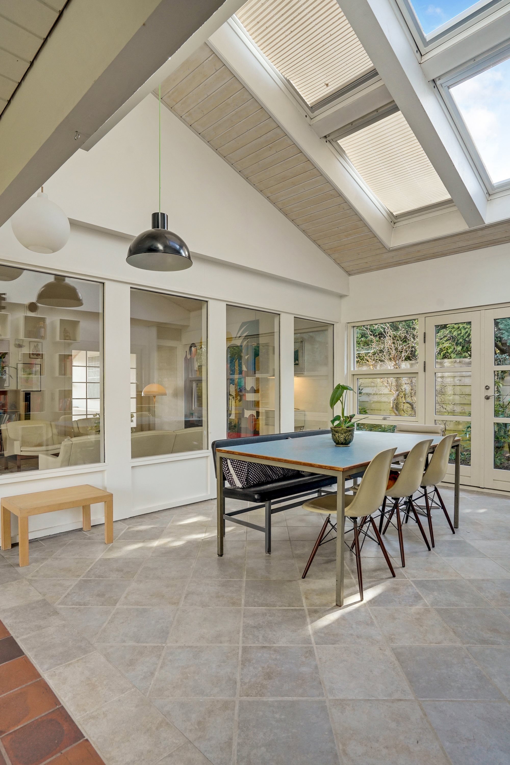 Fremhævet udestue billede i fuldskærmstilstand. Billede af Vangen 14A, Tved, 6000 Kolding