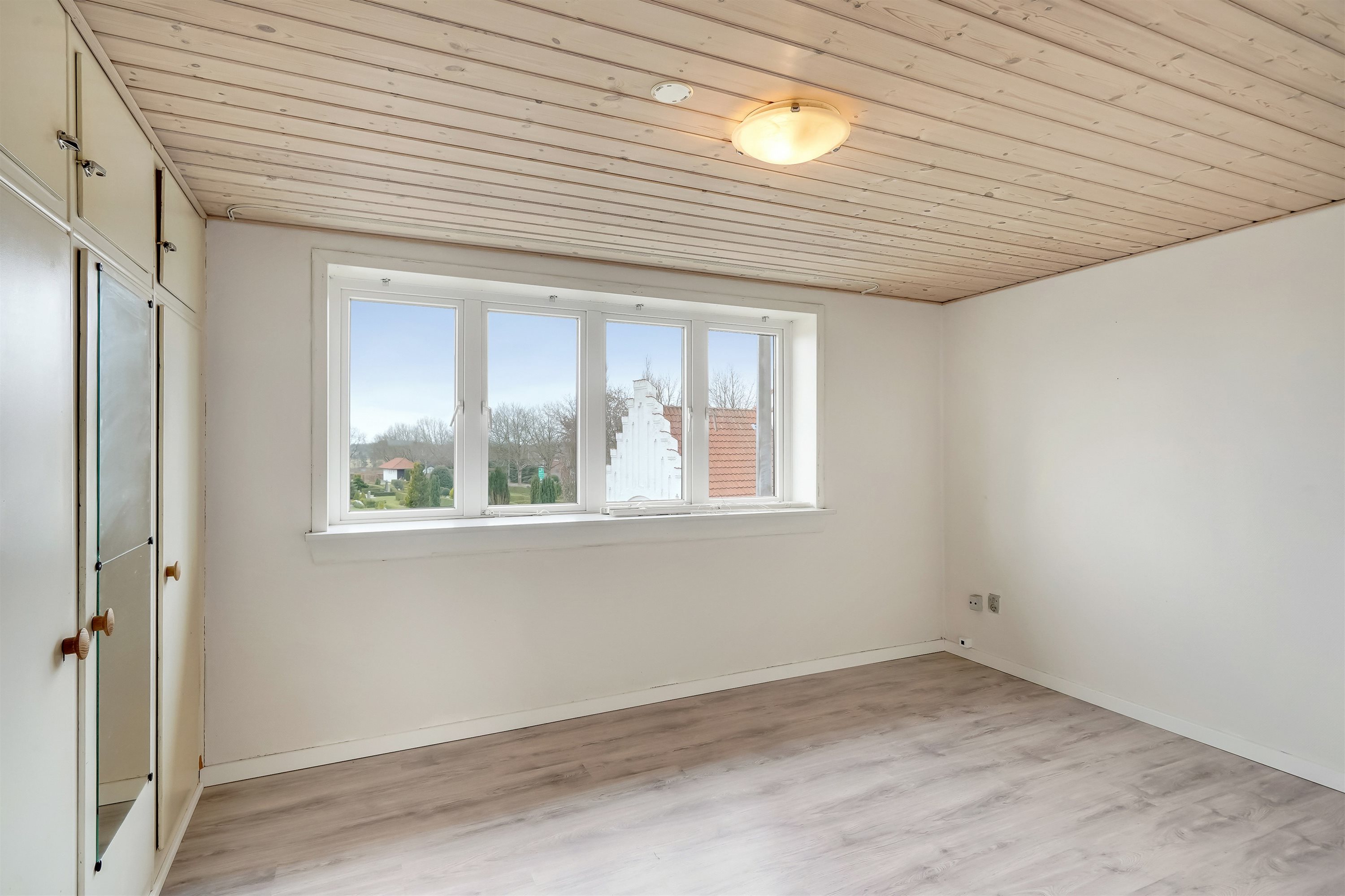 Fremhævet værelse 1.sal billede i fuldskærmstilstand. Billede af Hornelund 3, Horne, 6800 Varde