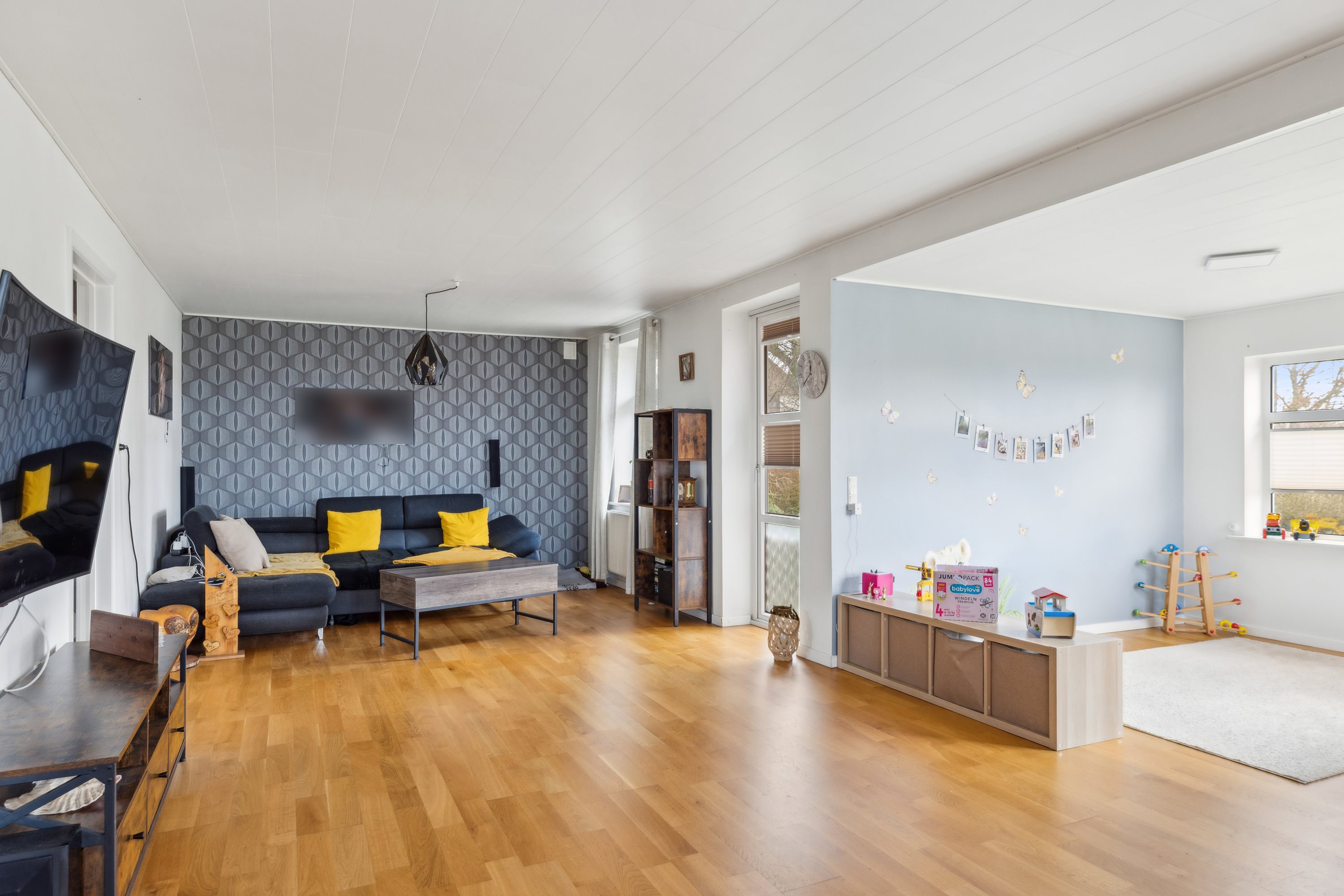 Fremhævet stue billede i fuldskærmstilstand. Billede af Lykkevej 40, Hundslev, 6440 Augustenborg