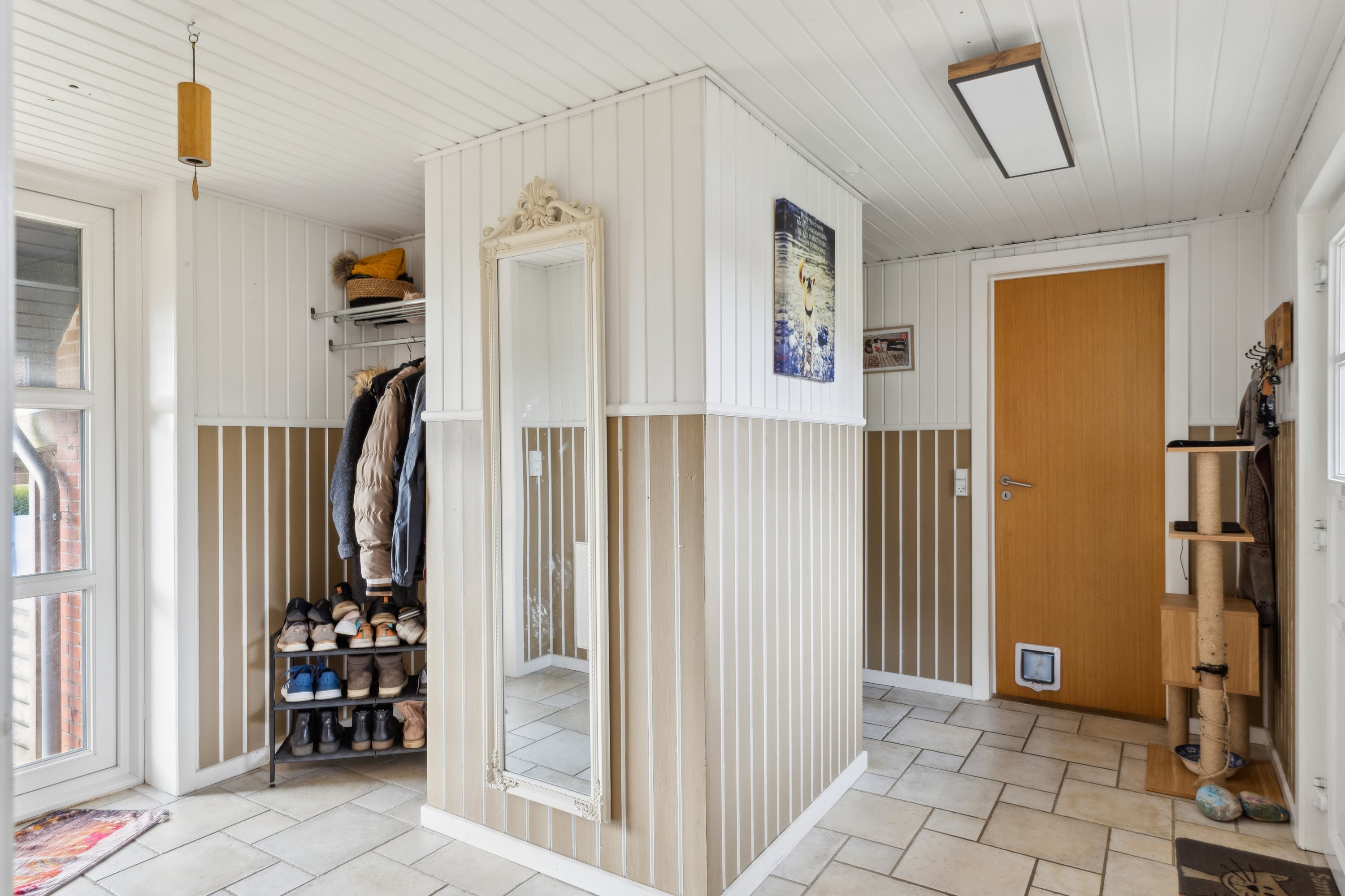 Fremhævet gang billede i fuldskærmstilstand. Billede af Lykkevej 40, Hundslev, 6440 Augustenborg