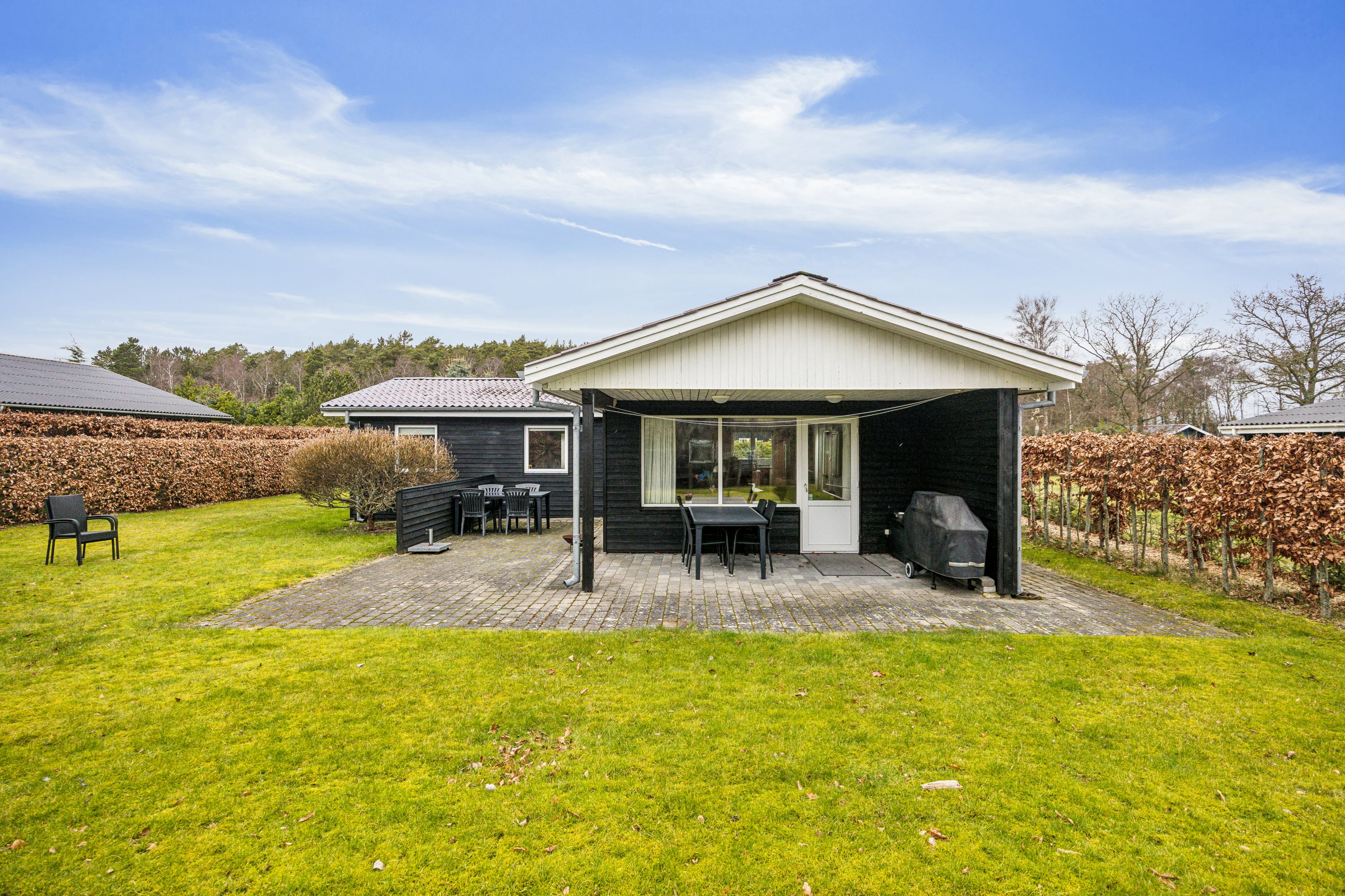 Fremhævet ejendom 1 billede i fuldskærmstilstand. Billede af Lille Strandgaard 30, 9370 Hals