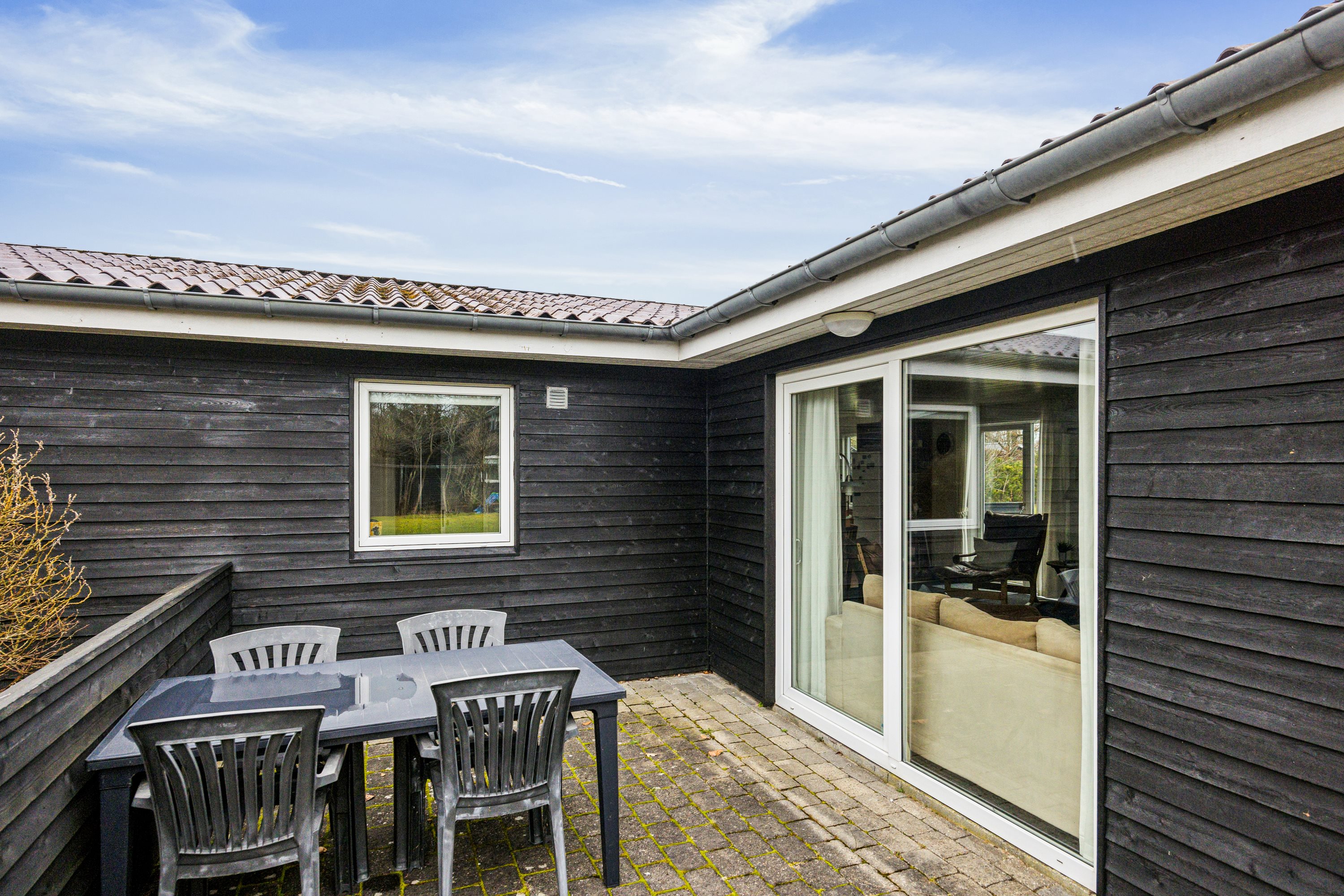 Fremhævet ejendom 1 billede i fuldskærmstilstand. Billede af Lille Strandgaard 30, 9370 Hals