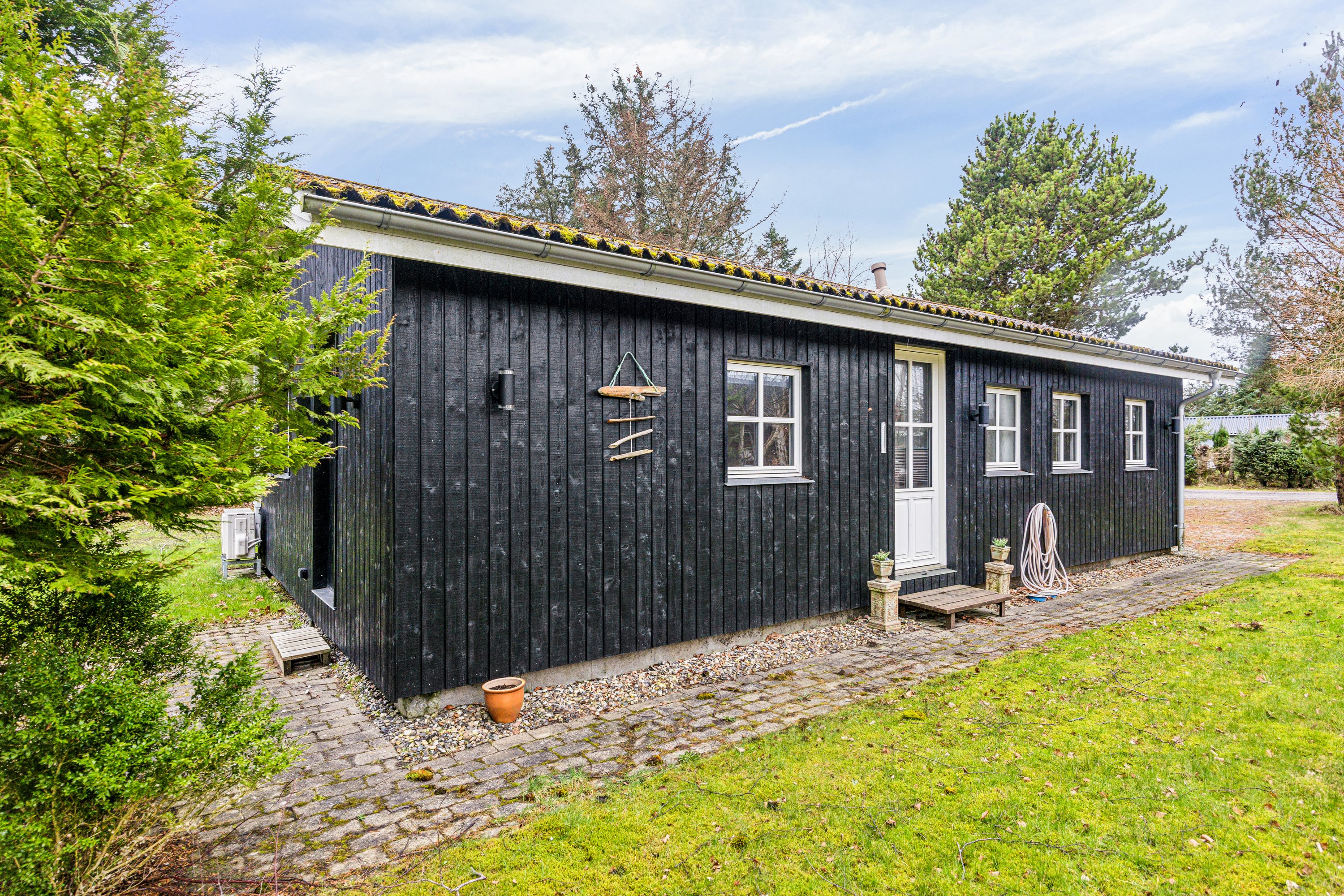 Fremhævet ejendom 1 billede i fuldskærmstilstand. Billede af Nordmarksvej 18, 9370 Hals