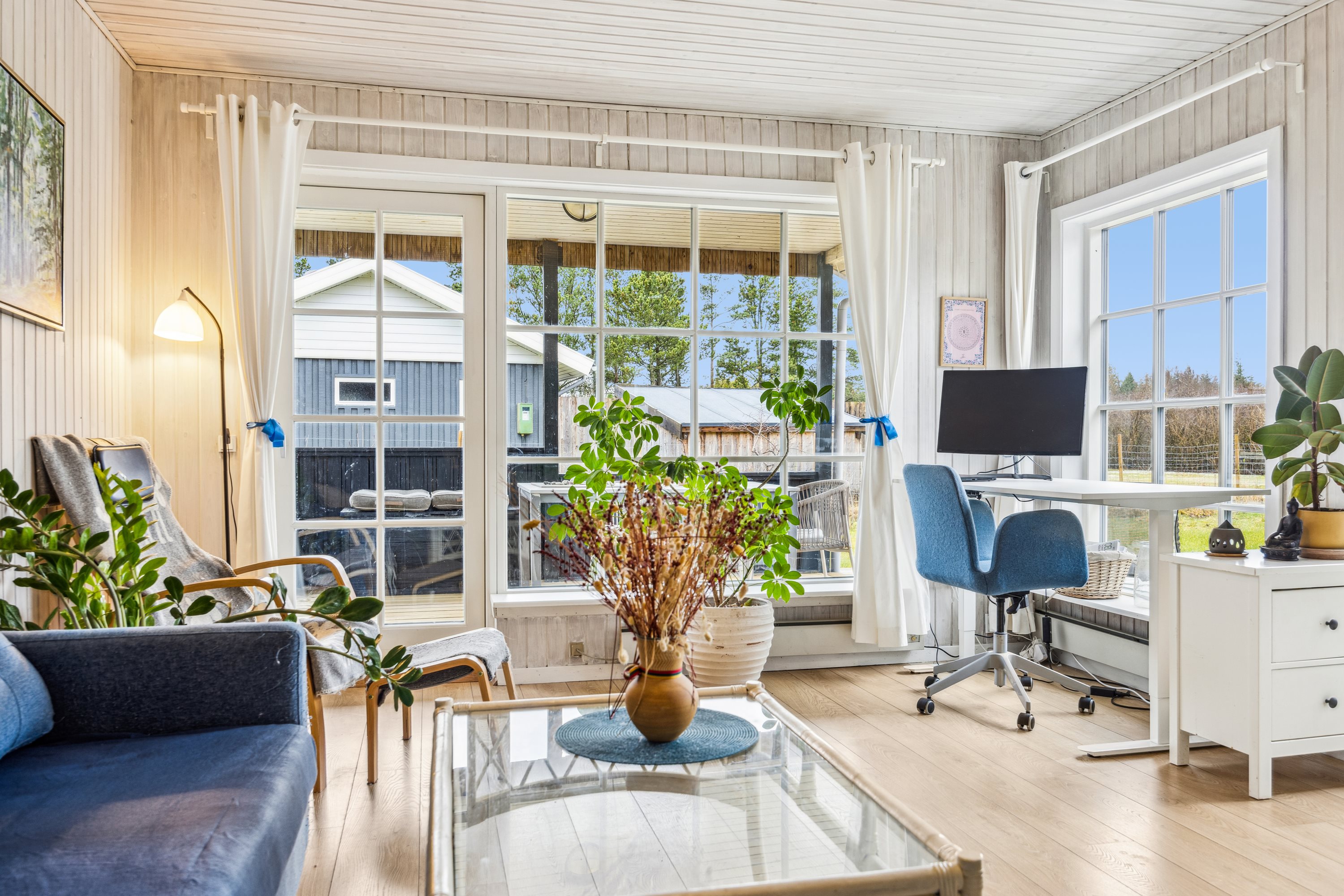 Fremhævet stue billede i fuldskærmstilstand. Billede af Grævlingevej 22, Krogen, 9460 Brovst