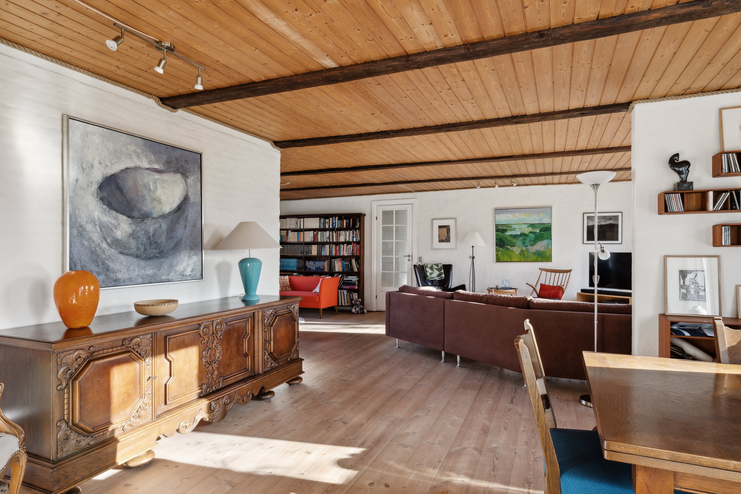 Fremhævet stue billede i fuldskærmstilstand. Billede af Tastumvej 20, Troelstrup, 7850 Stoholm Jyll