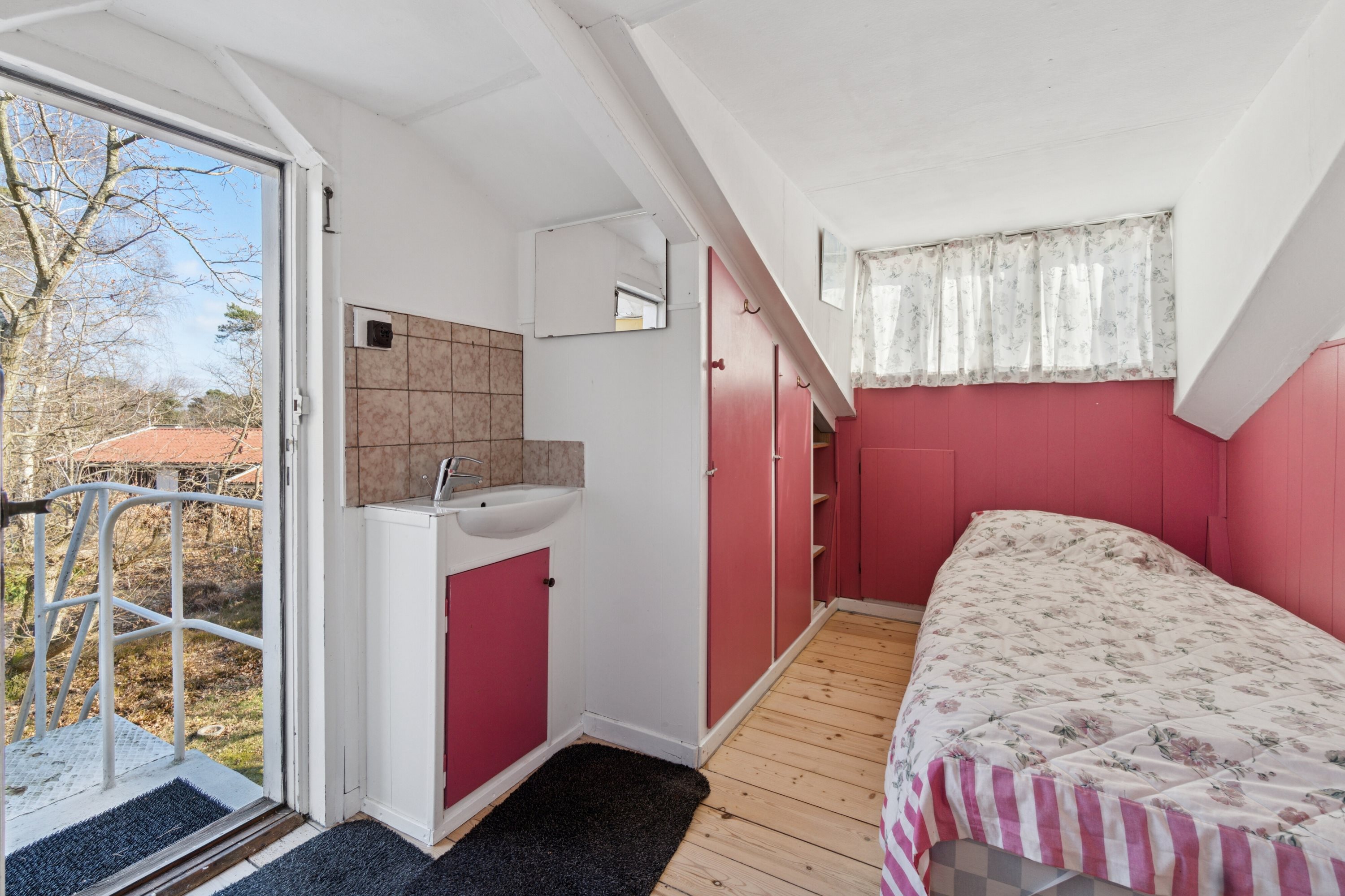 Fremhævet soveværelse billede i fuldskærmstilstand. Billede af Myrevej 5B, Balka, 3730 Nexø