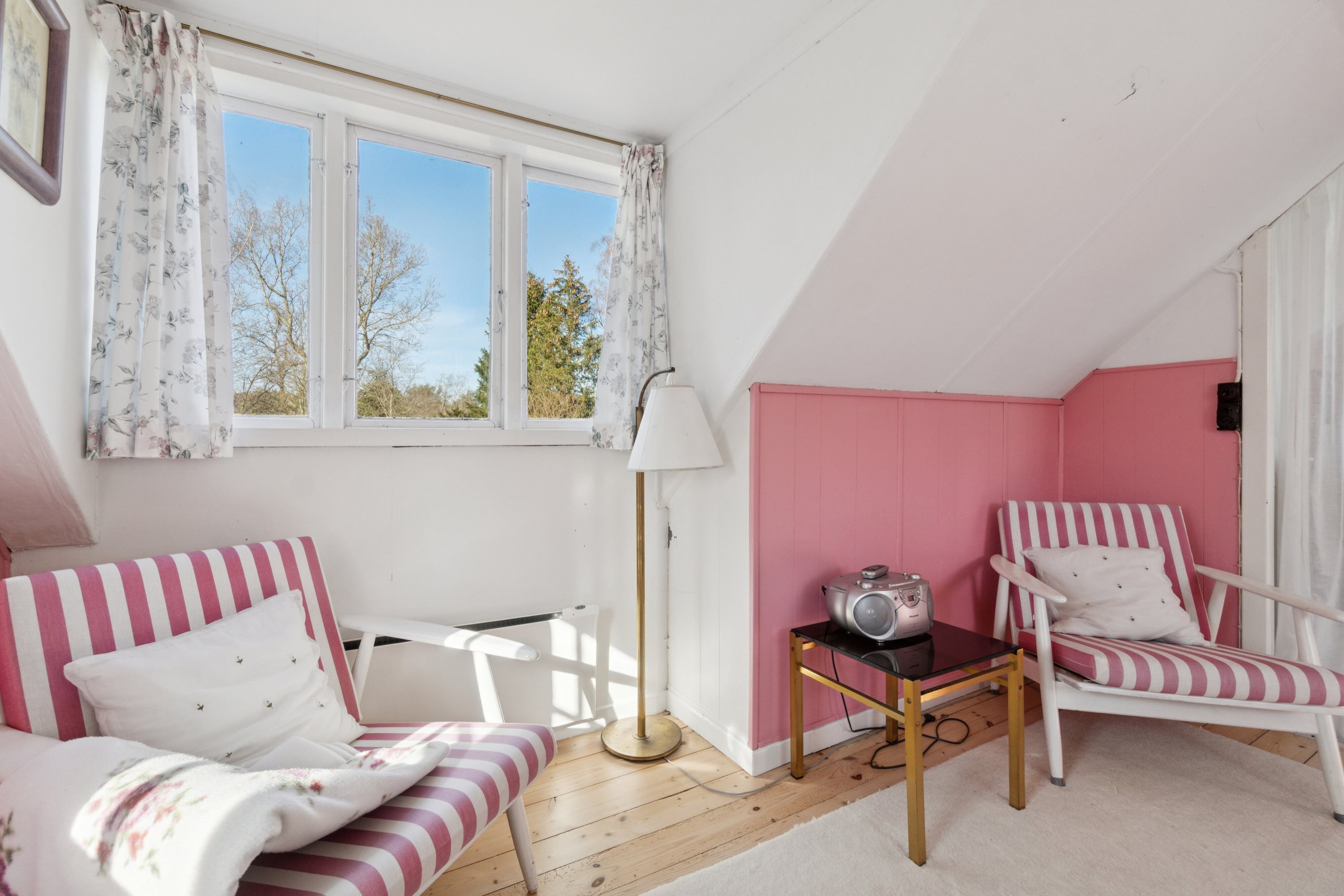 Fremhævet soveværelse billede i fuldskærmstilstand. Billede af Myrevej 5B, Balka, 3730 Nexø