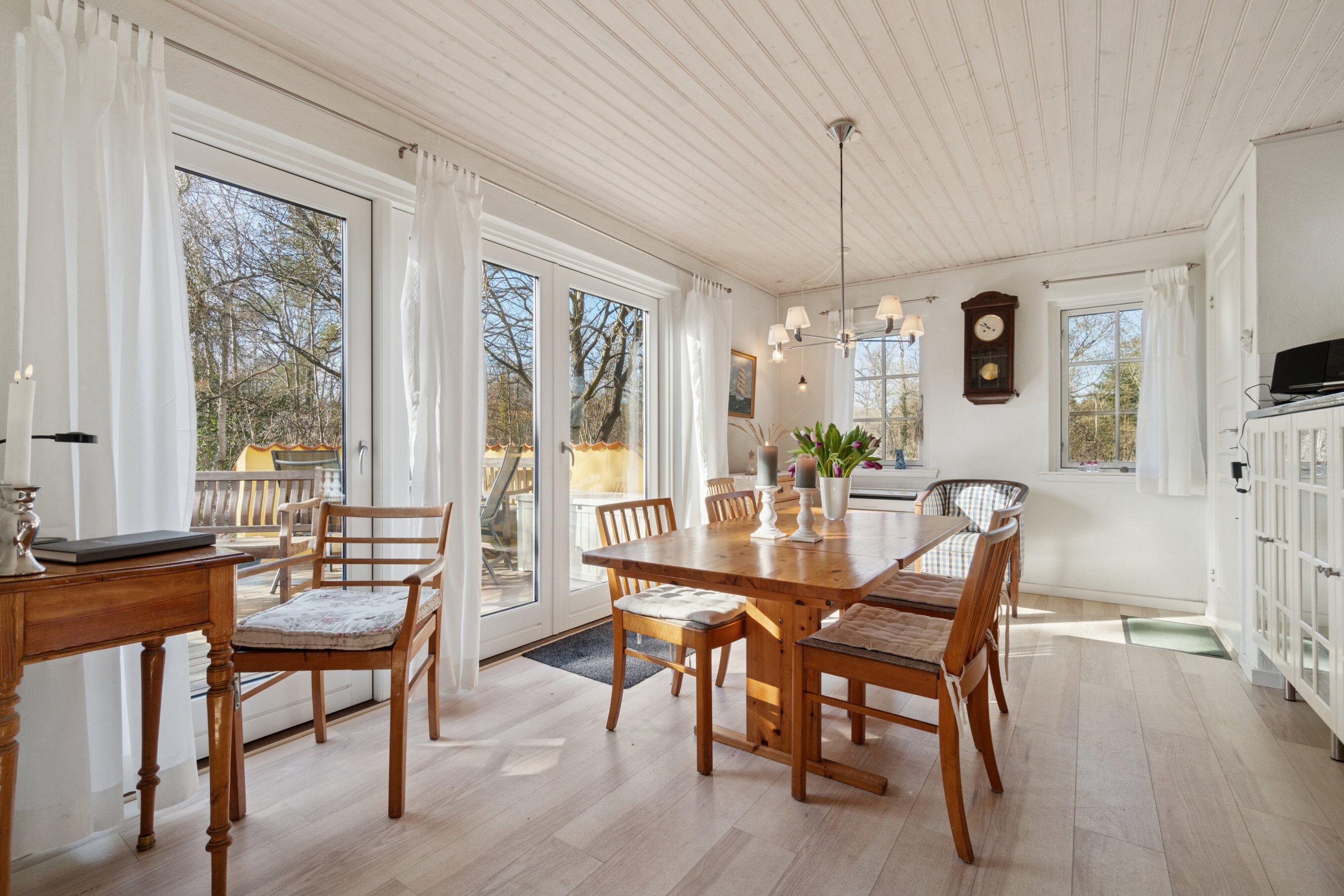 Fremhævet indendørs billede i fuldskærmstilstand. Billede af Myrevej 5B, Balka, 3730 Nexø