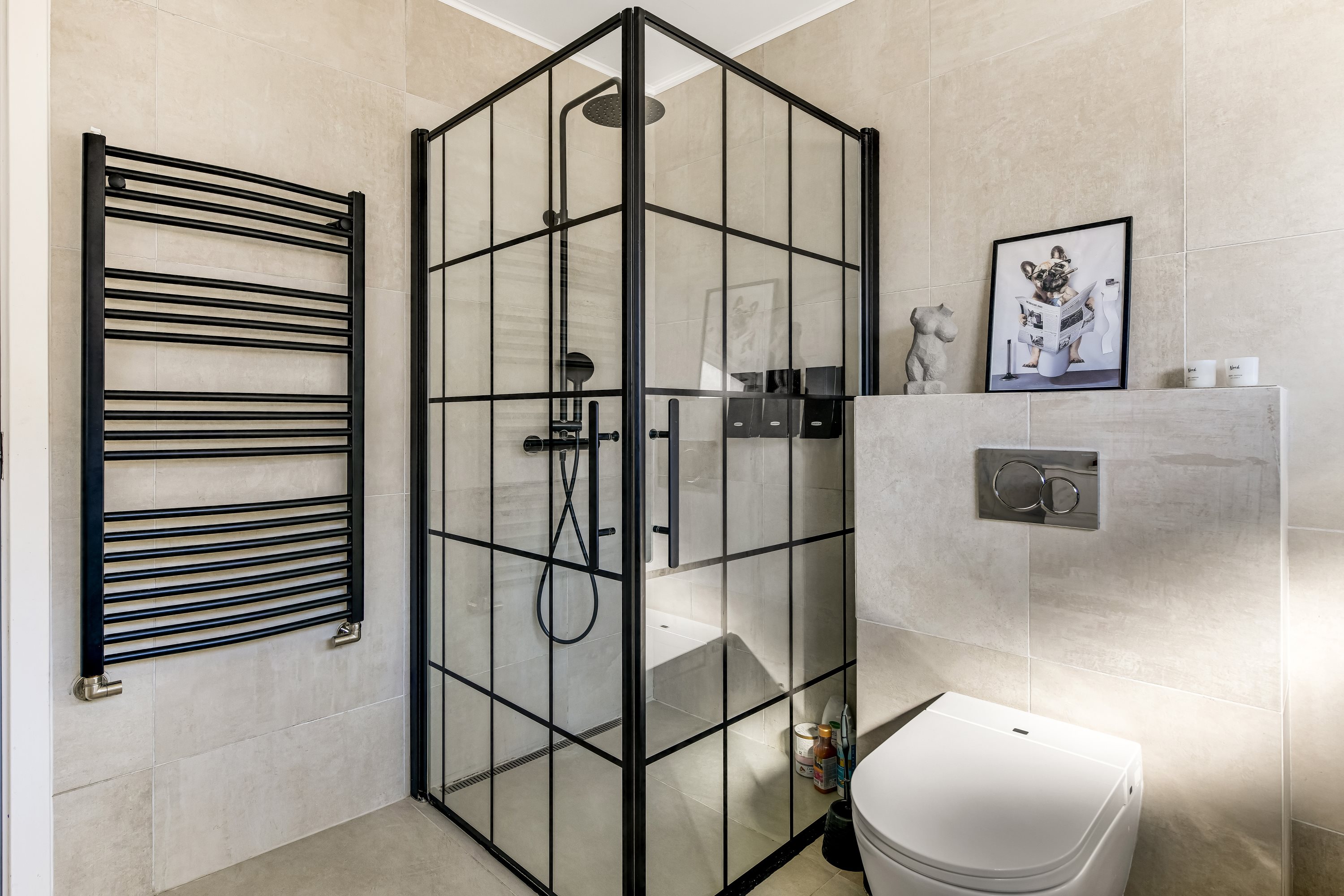 Fremhævet badeværelse billede i fuldskærmstilstand. Billede af Mimers Alle 8, Esbjerg, 6705 Esbjerg Ø