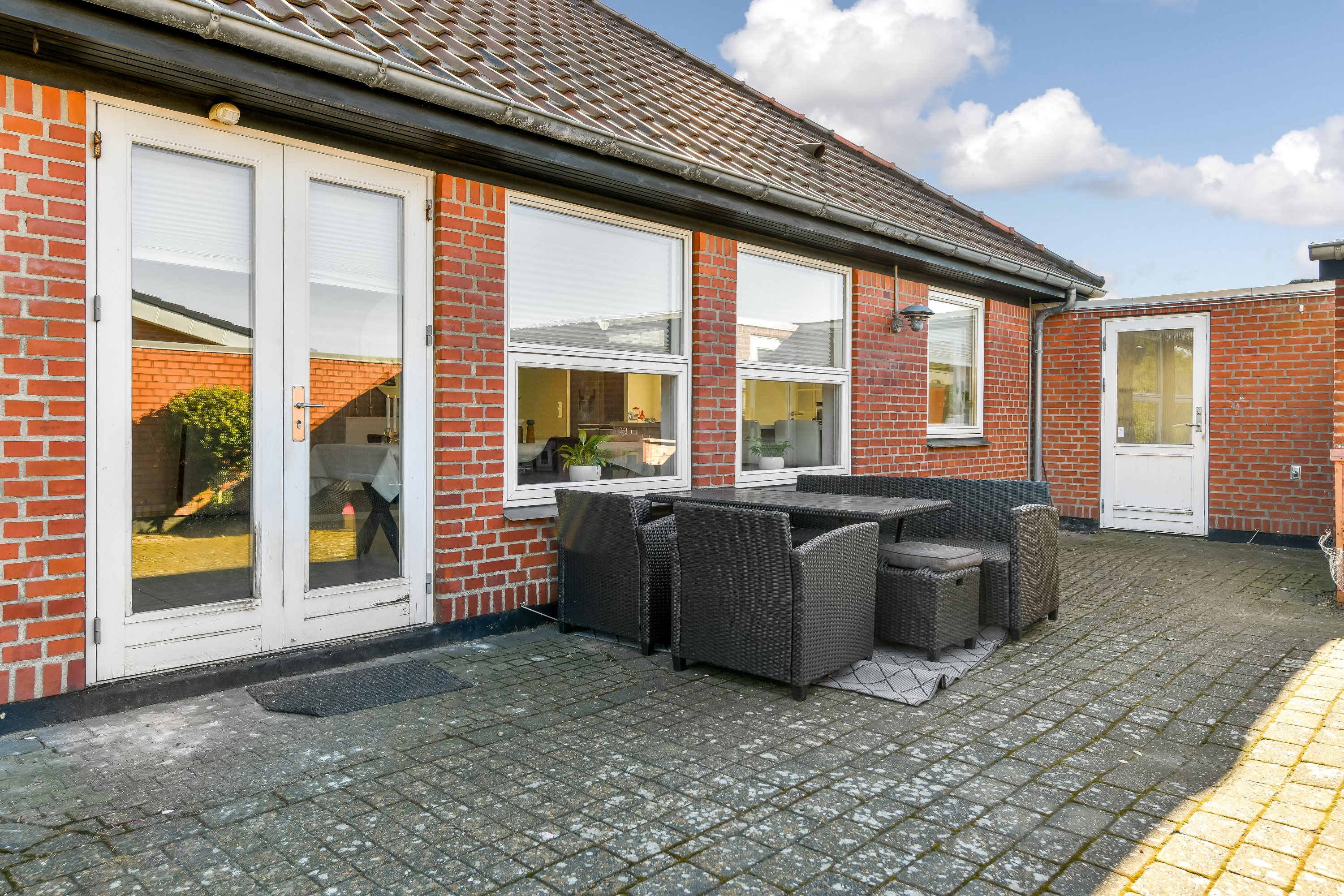 Fremhævet terrasse billede i fuldskærmstilstand. Billede af Mimers Alle 8, Esbjerg, 6705 Esbjerg Ø