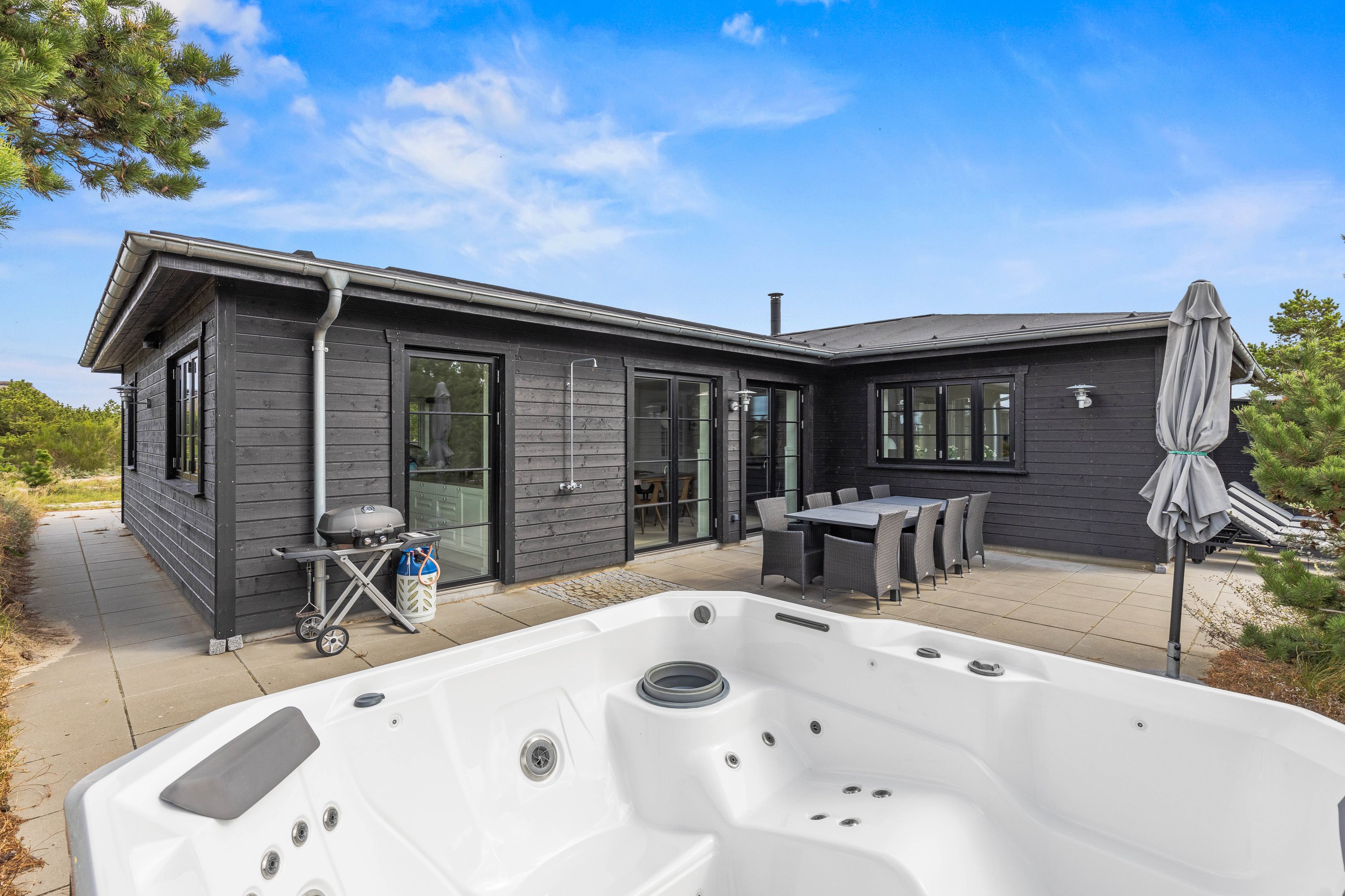 Fremhævet  billede i fuldskærmstilstand. Billede af Svinget 1C, 6857 Blåvand