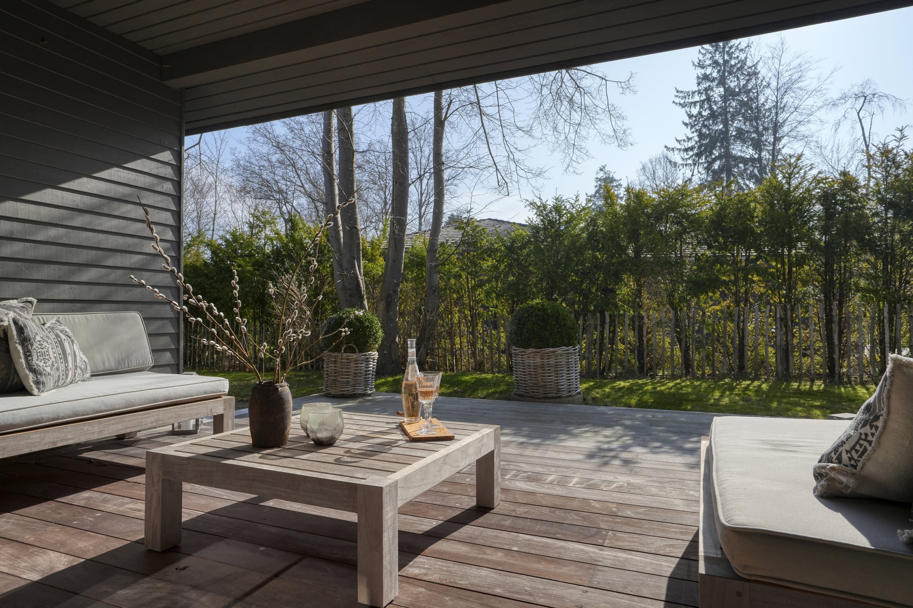 Fremhævet terrasse billede i fuldskærmstilstand. Billede af Gyvelvej 18, 3100 Hornbæk