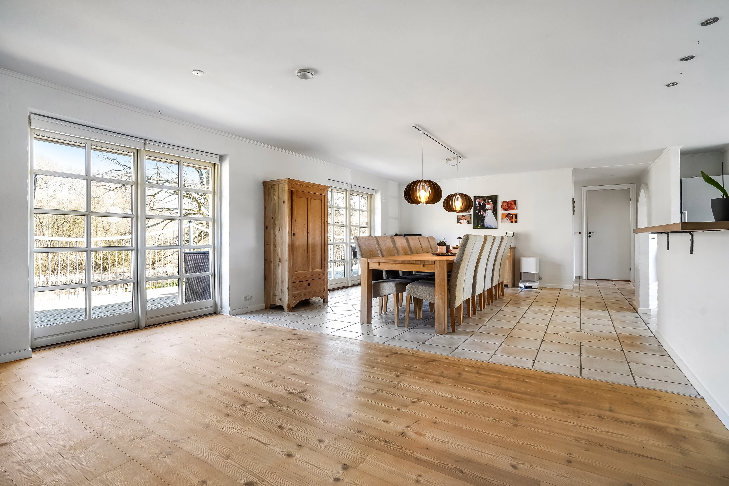 Fremhævet stue billede i fuldskærmstilstand. Billede af Havrevænget 17, Gl Brenderup, 5464 Brenderup Fyn