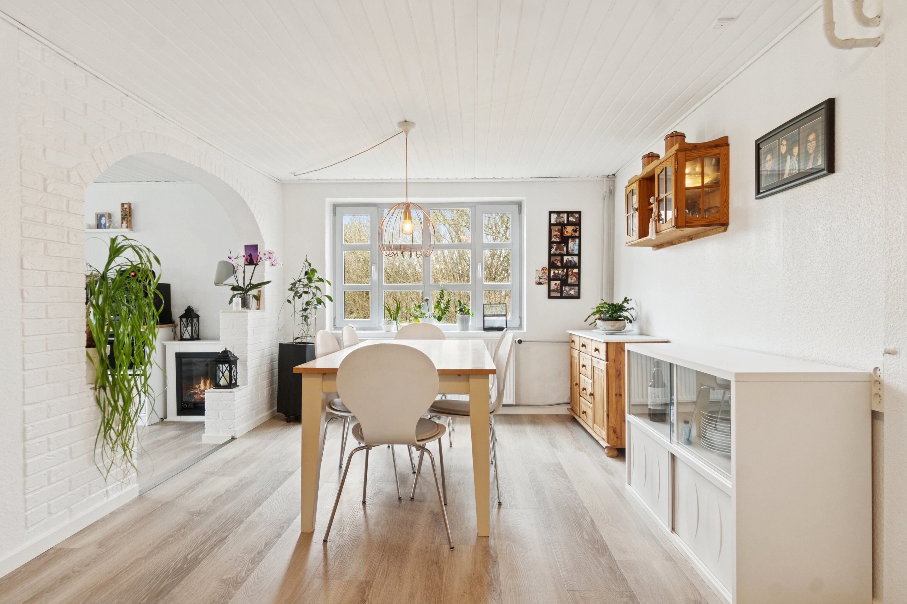 Miniaturebillede 1: spiseplads. Billede af Tåstrupvej 117, 8462 Harlev J